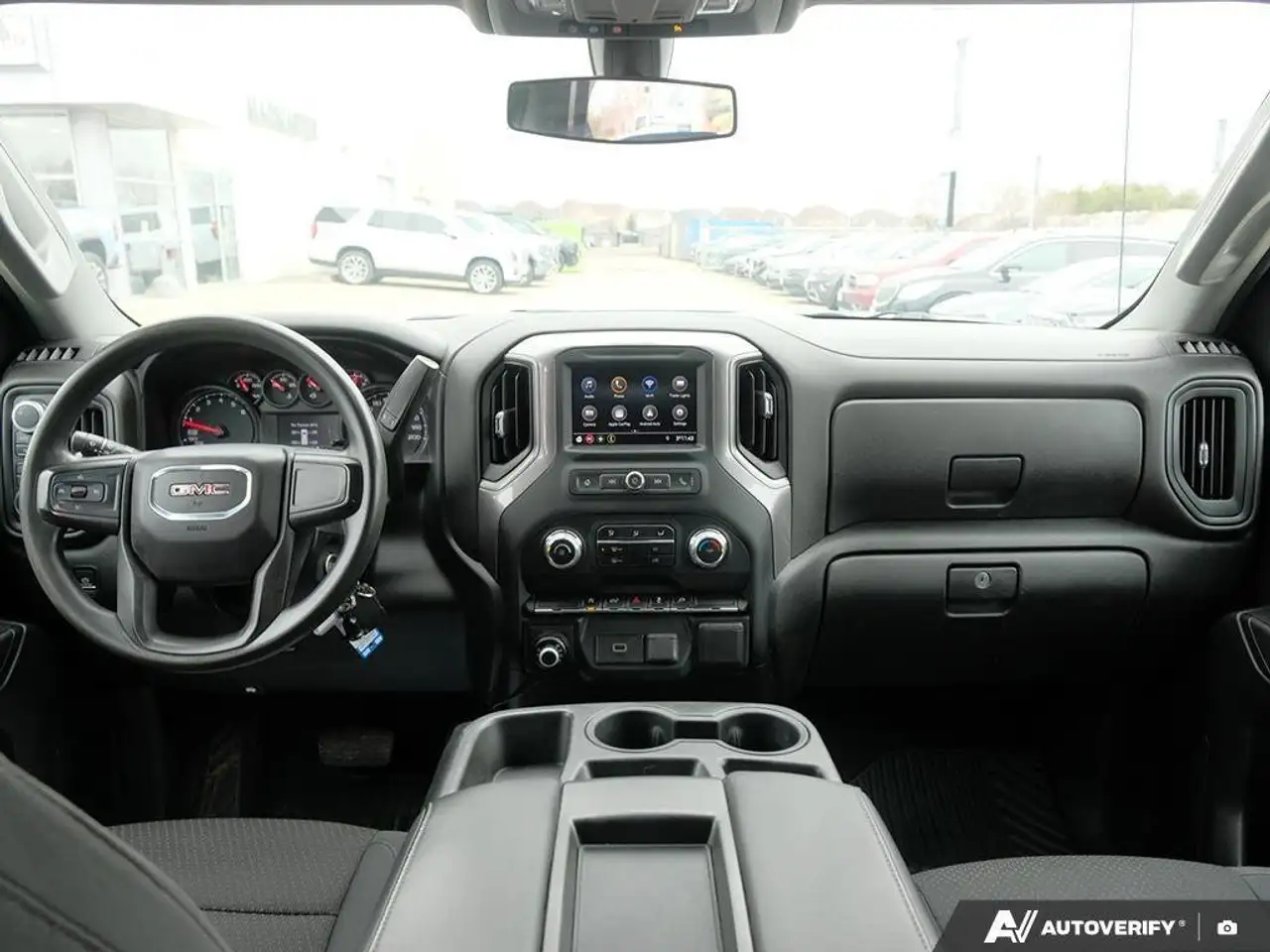 GMC Sierra 1500 снимка GMC Sierra 1500