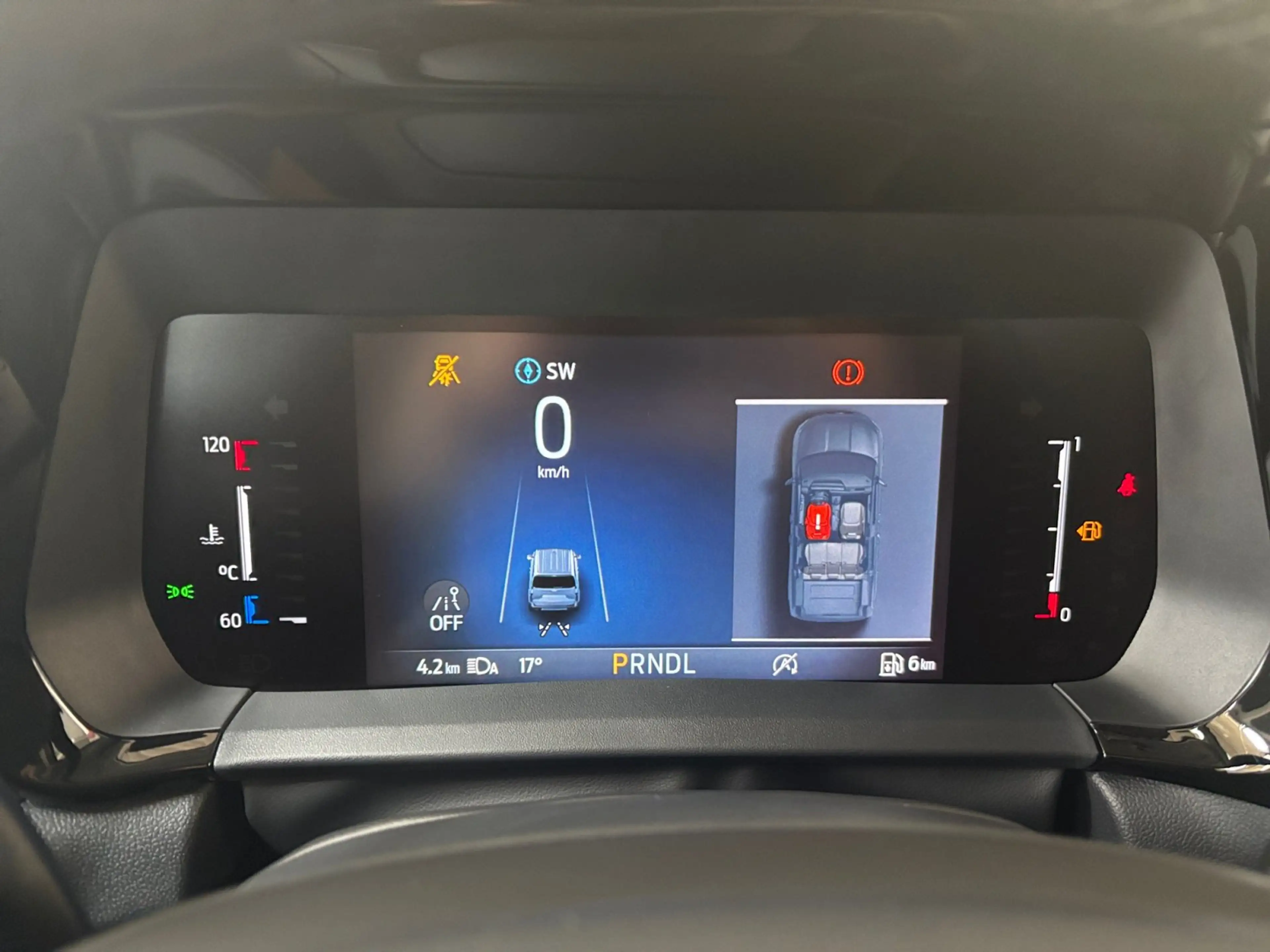 Ford Tourneo Courier Titanium 1.0 EcoBoost Winterpaket — photo 12
