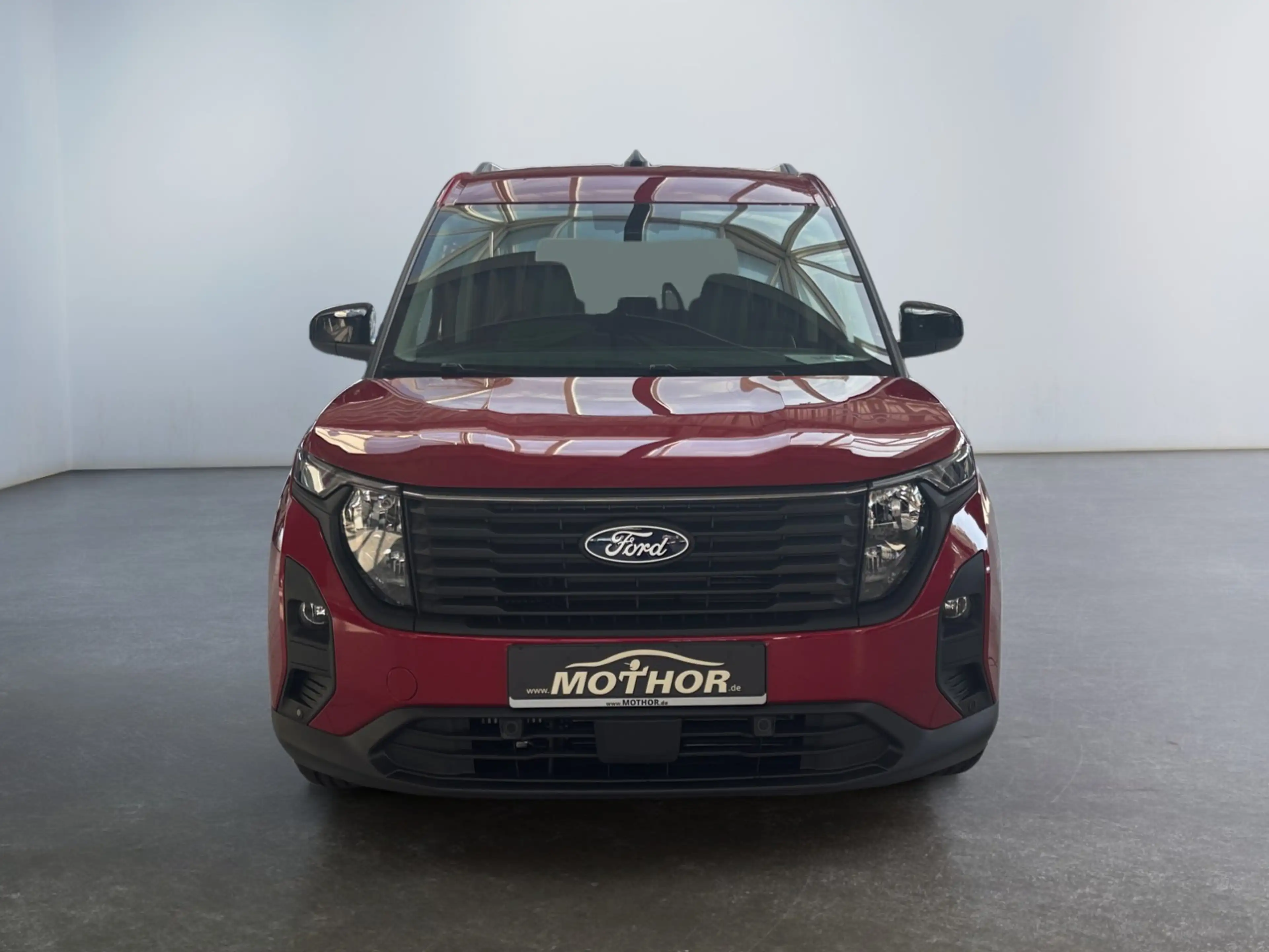 Ford Tourneo Courier Titanium 1.0 EcoBoost Winterpaket — photo 6