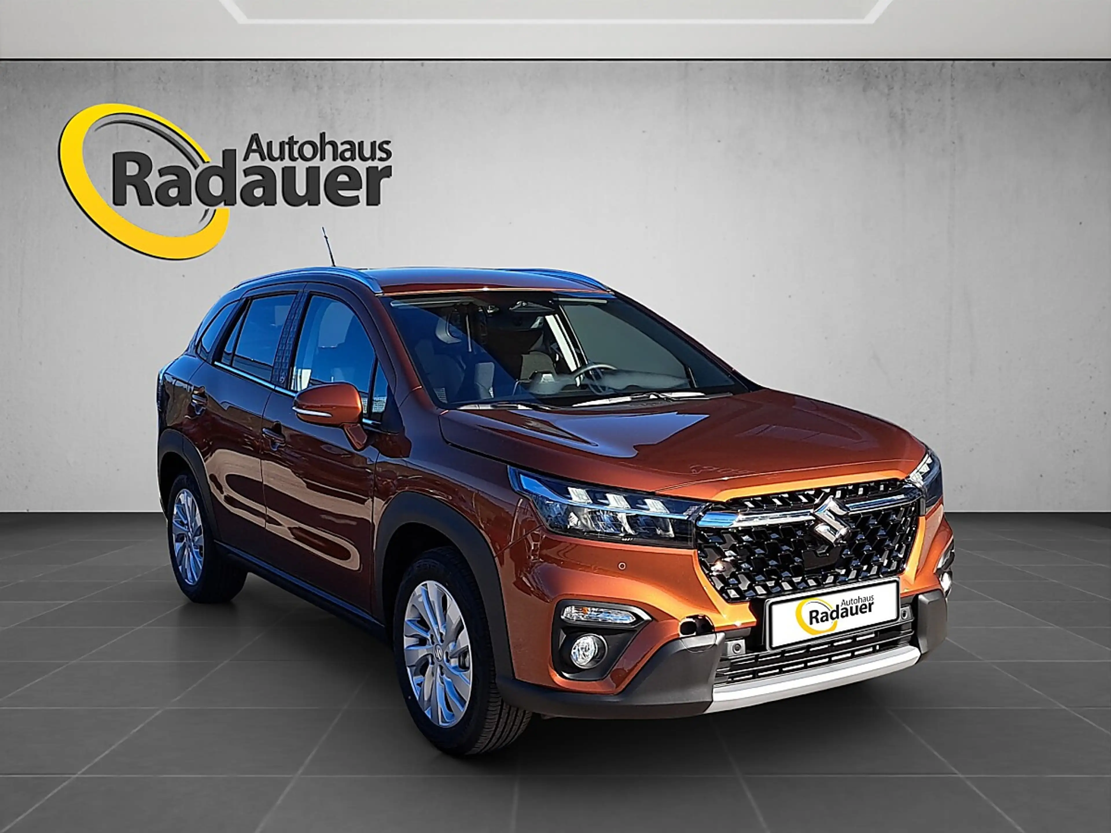 Suzuki S-Cross 1,4 Hybrid shine Aut. — photo 7