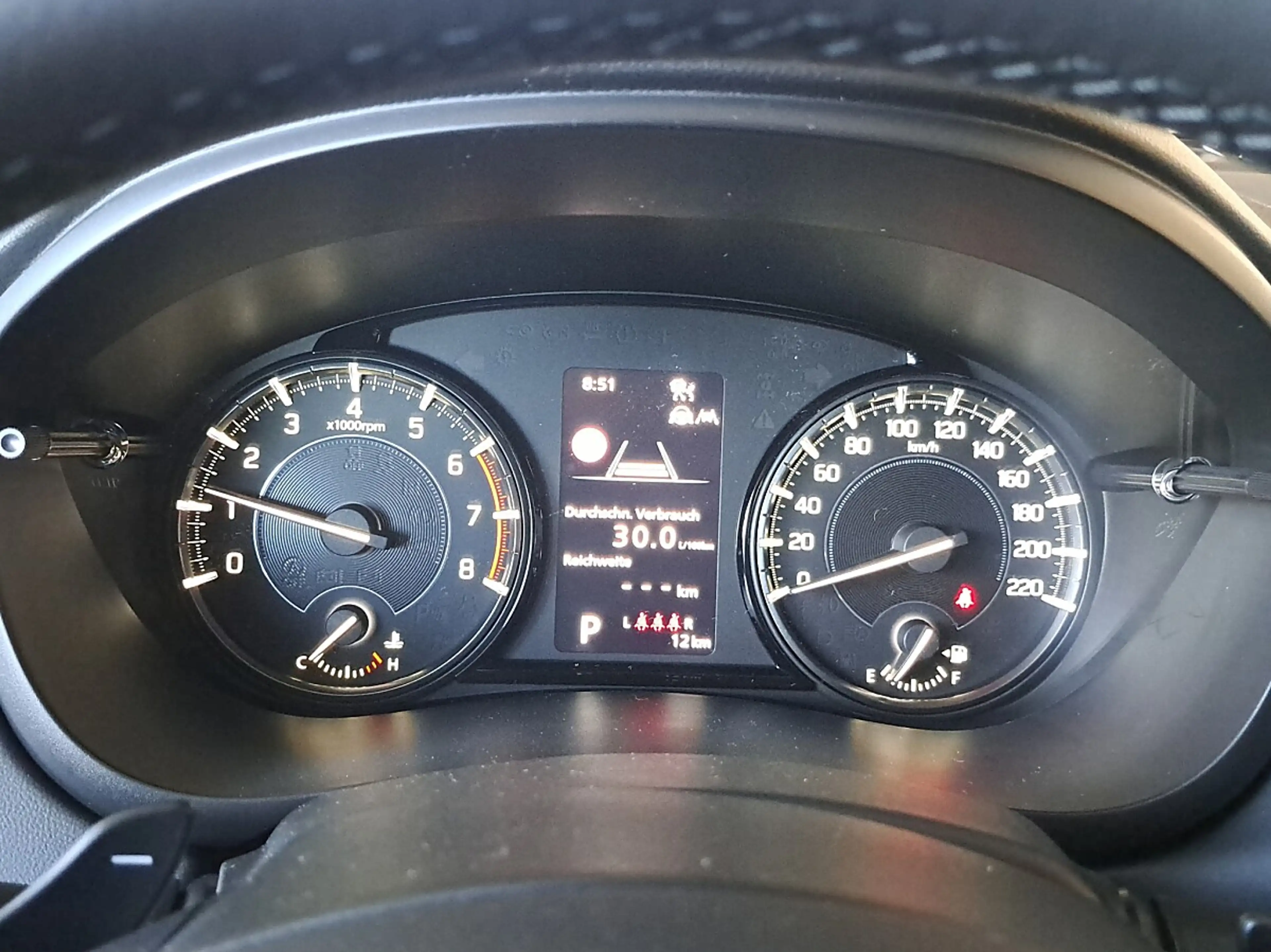 Suzuki S-Cross 1,4 Hybrid shine Aut. — photo 11