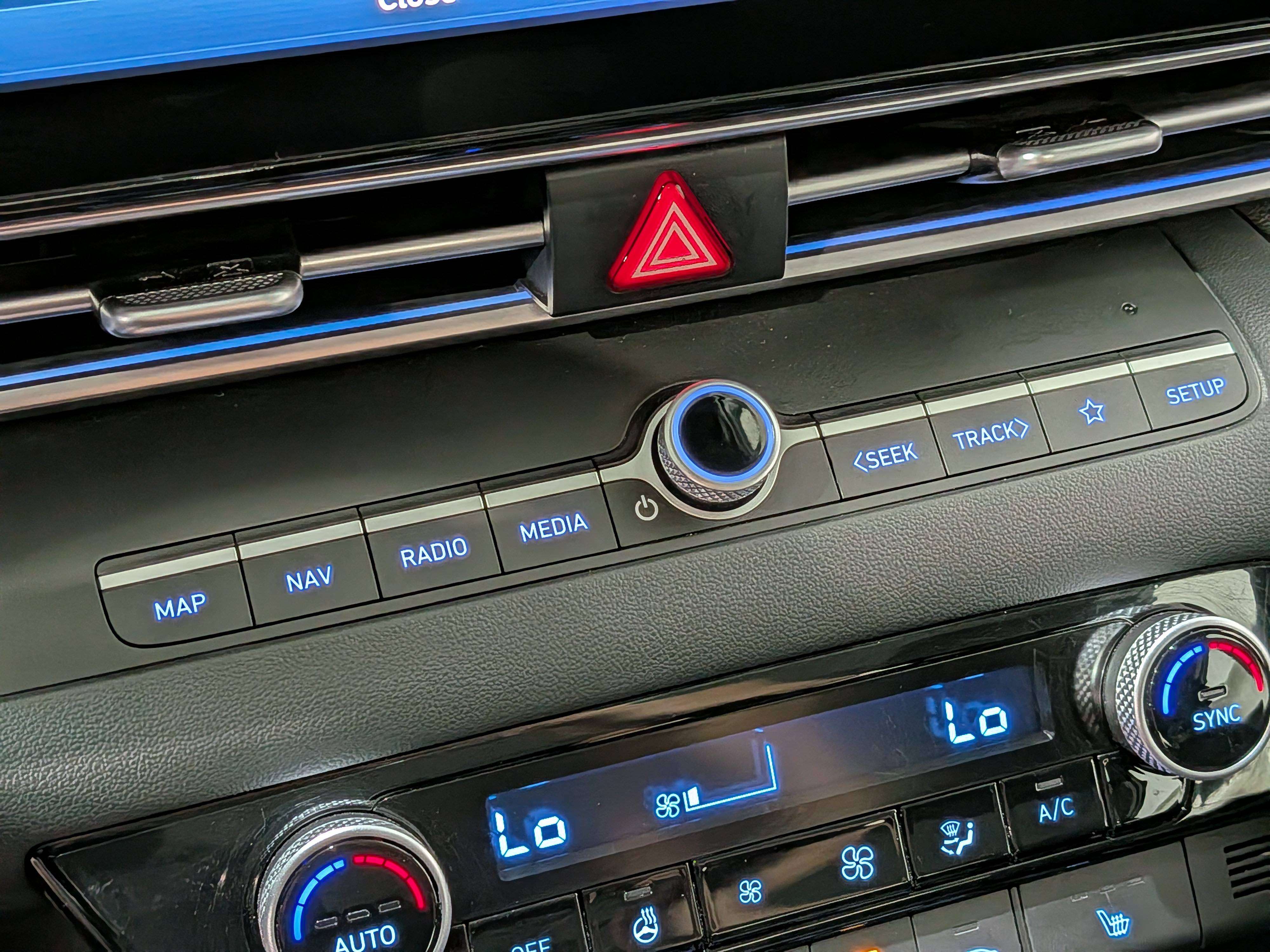 Hyundai Elantra 2025