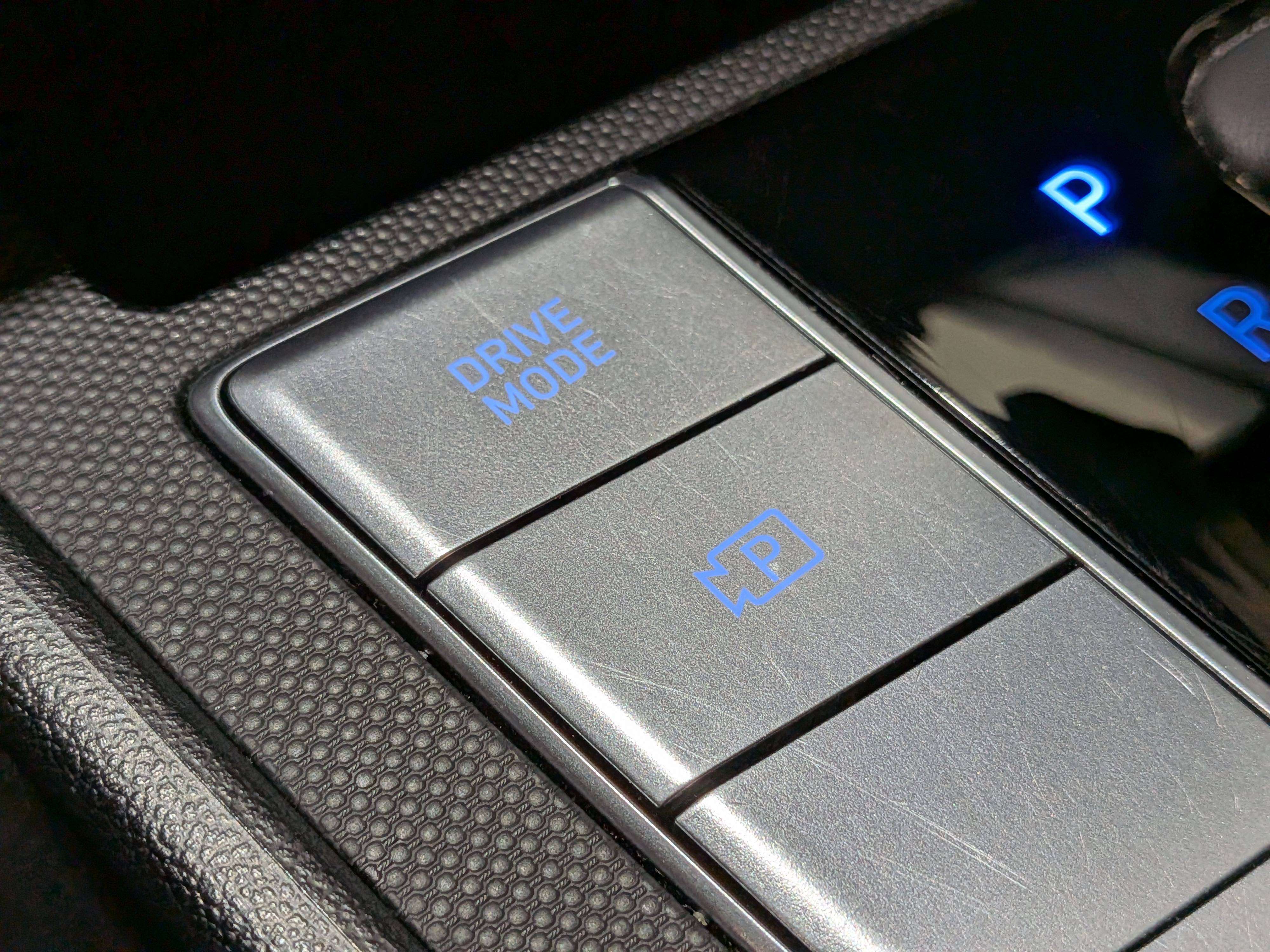 Hyundai Elantra 2025