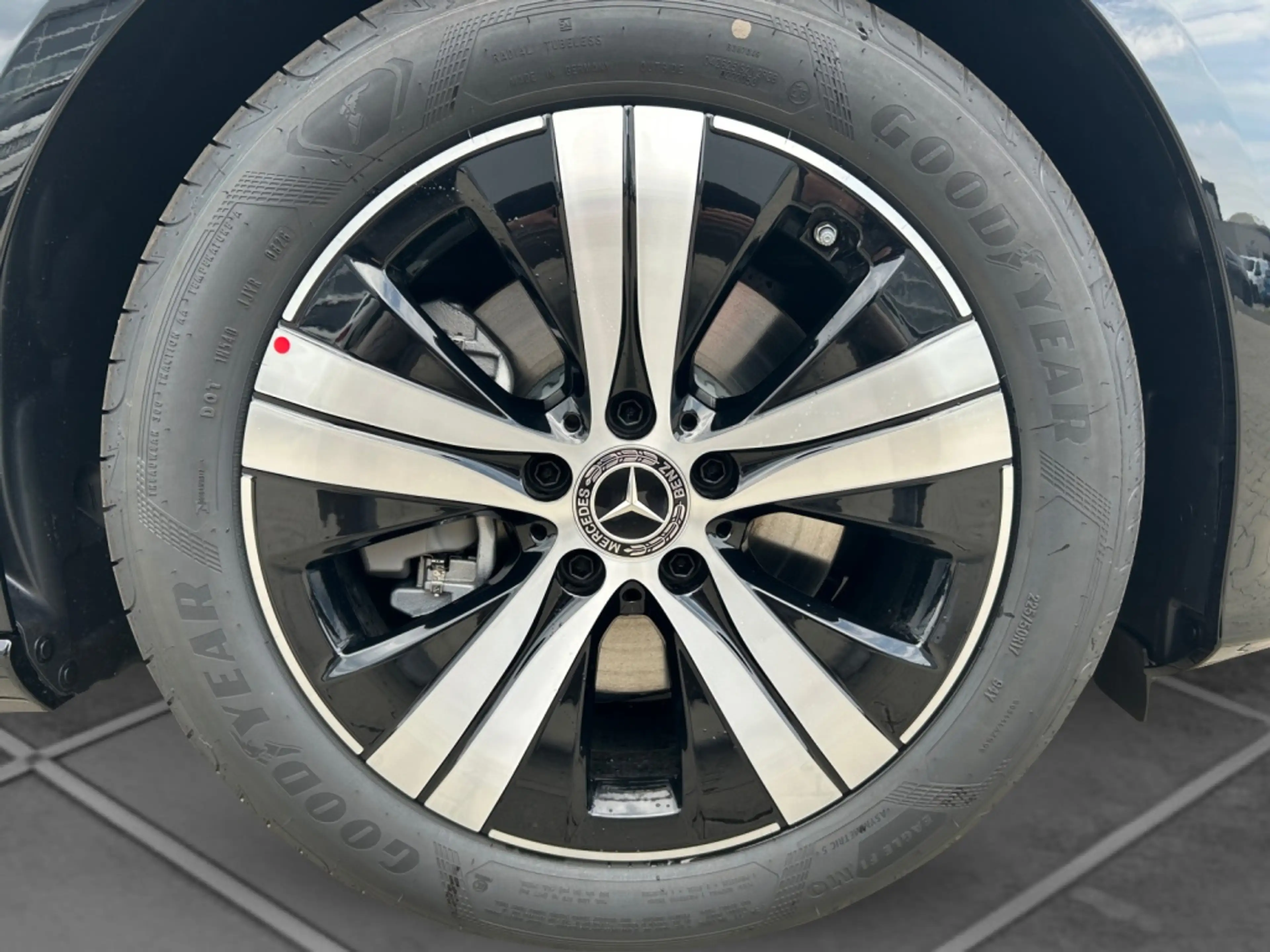 Mercedes-Benz C 200 d T-Modell Avantgarde Edition*AHV — photo 5