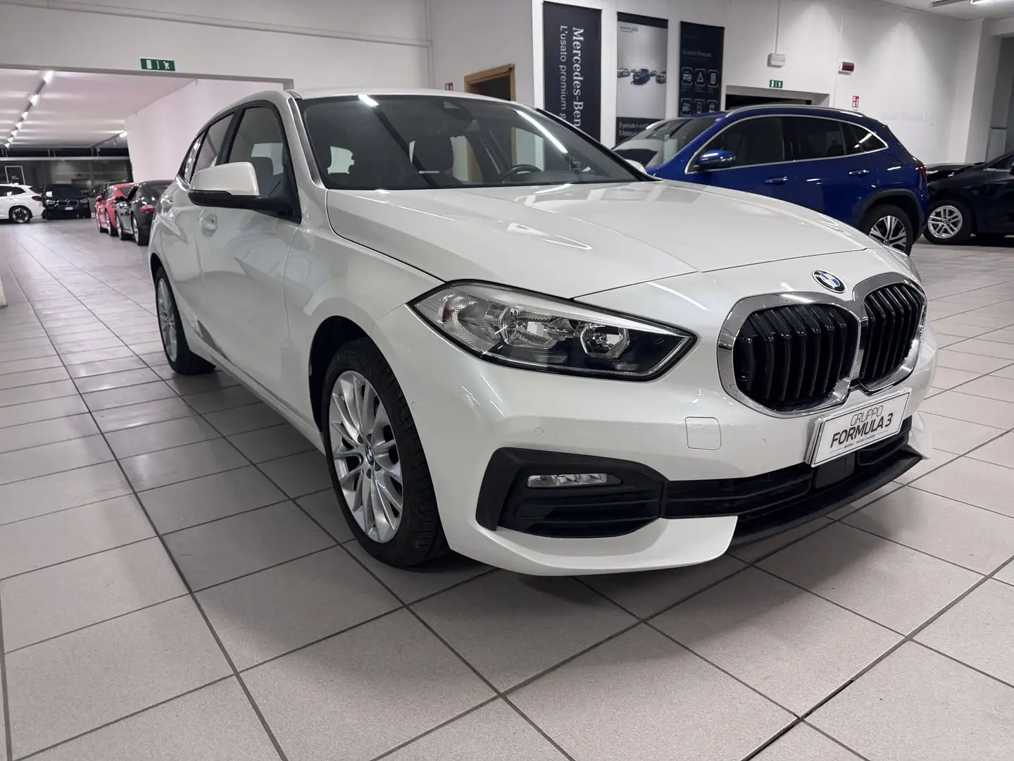 BMW 120 120d 5p. Business Advantage Alb - 2