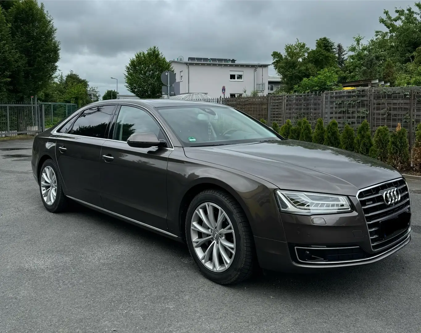 Audi A8 Quattro long*Audi Exclusive*Massage*Sitzbel*Stand Braun - 2
