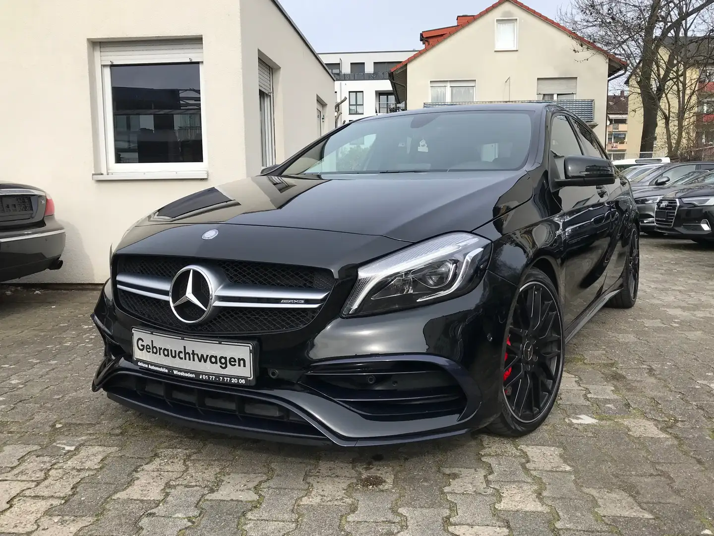 Mercedes-Benz A 45 AMG 4Matic Speedshift 7G-DCT*NAVI.*KLAPPE*MB-SERVICE* Schwarz - 2