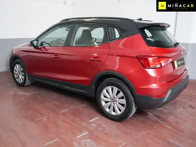 Seat Arona view 4