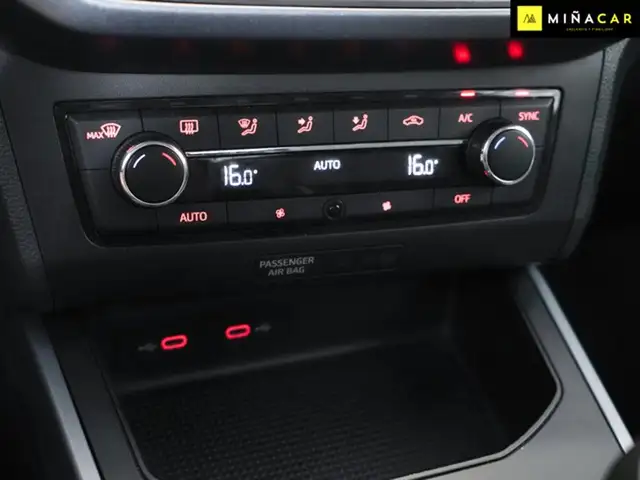 Seat Arona view 16