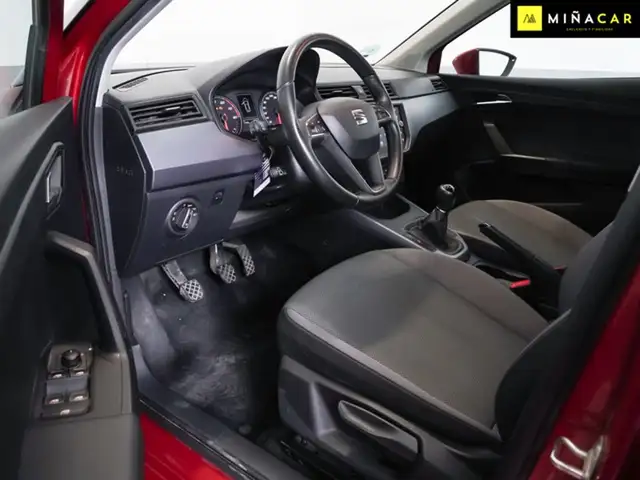 Seat Arona view 13
