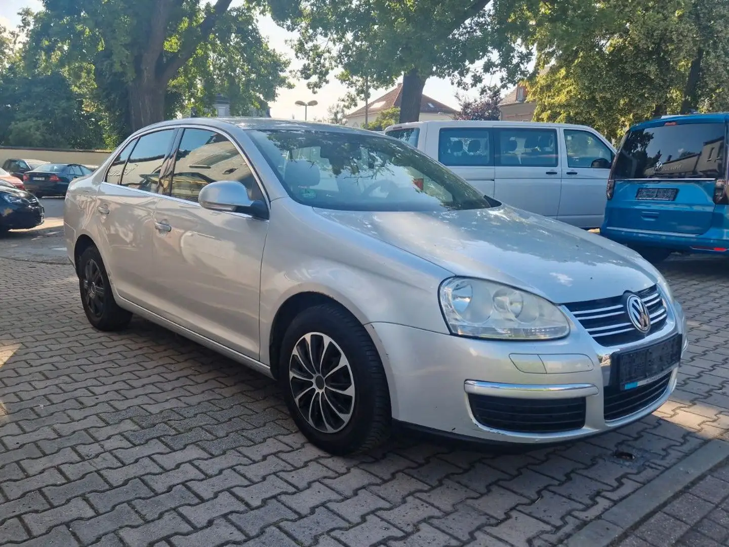 Volkswagen Jetta V 1.6, Comfortline,Klimaaut,Sitzhzg Argento - 1