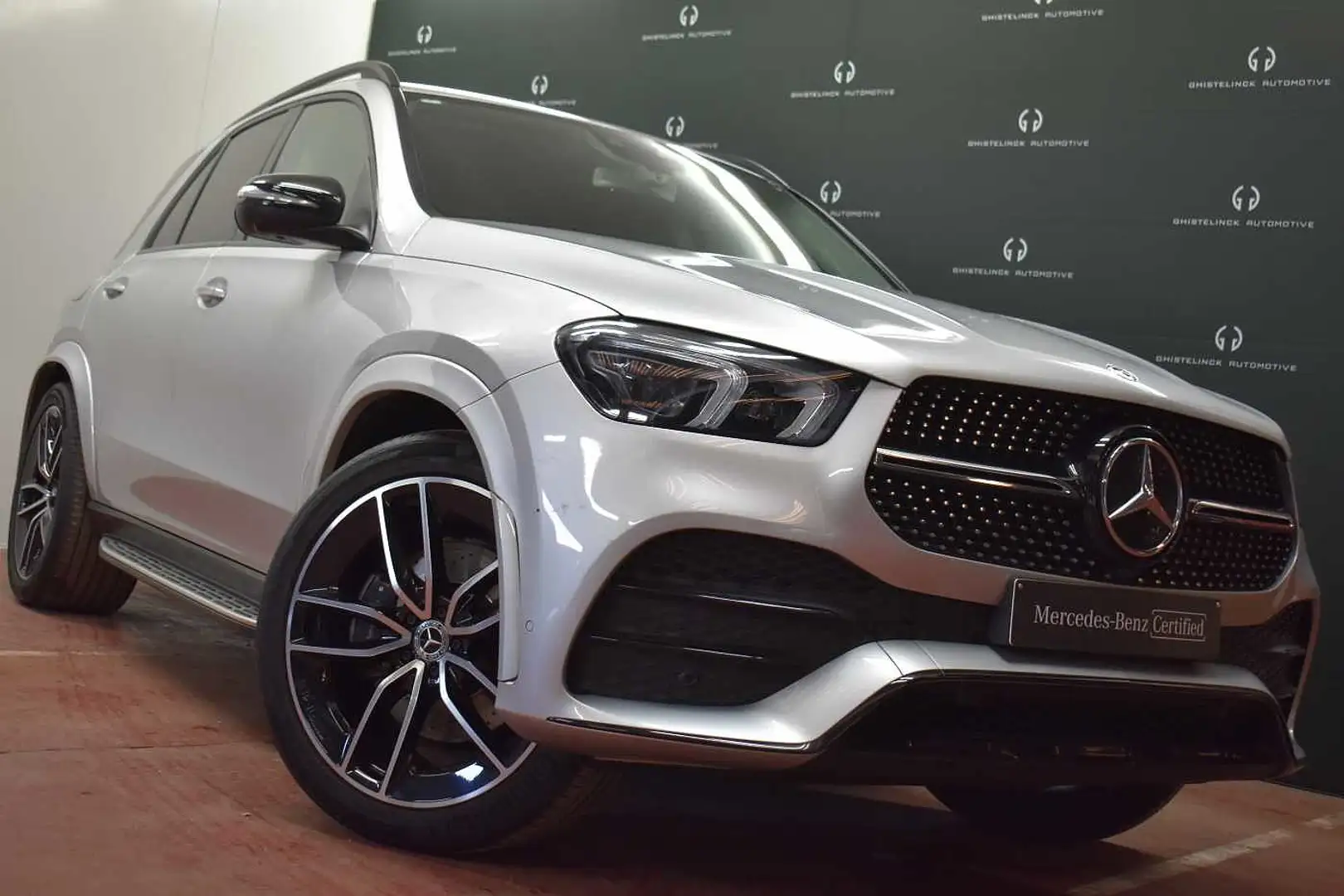 Mercedes-Benz GLE 300 d 4MATIC| AMG | 7-Seater| 360°| NP € 86.012 Zilver - 2