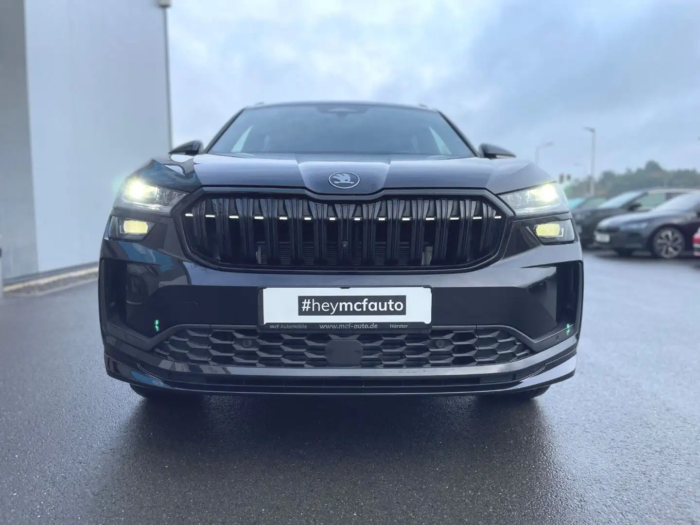 Skoda Kodiaq 1.5TSI DSG Sportline *Matrix*360°*AHK* Schwarz - 2
