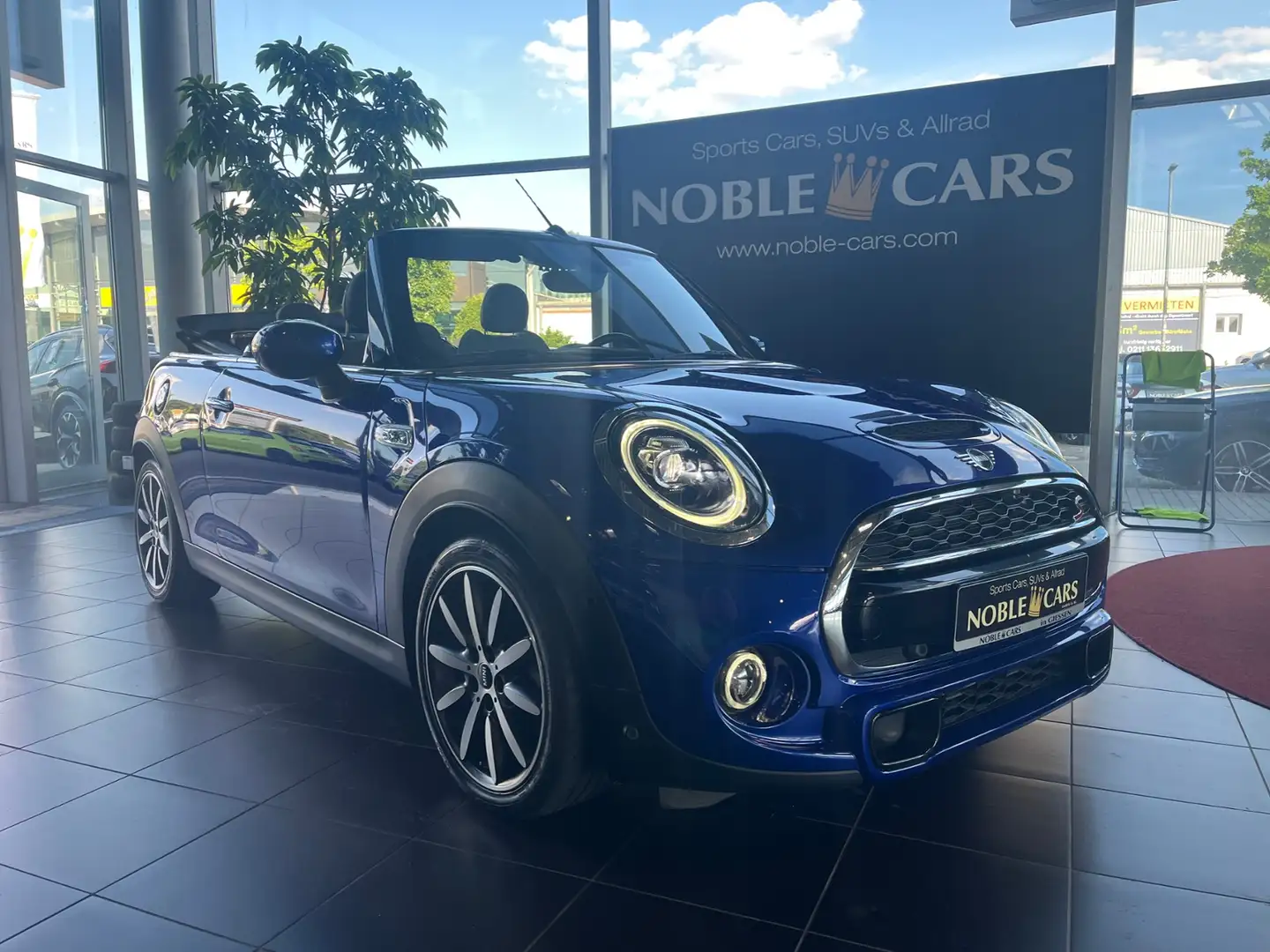 MINI Cooper Cabrio Cooper S Chili LED NAVI ALU Blauw - 1