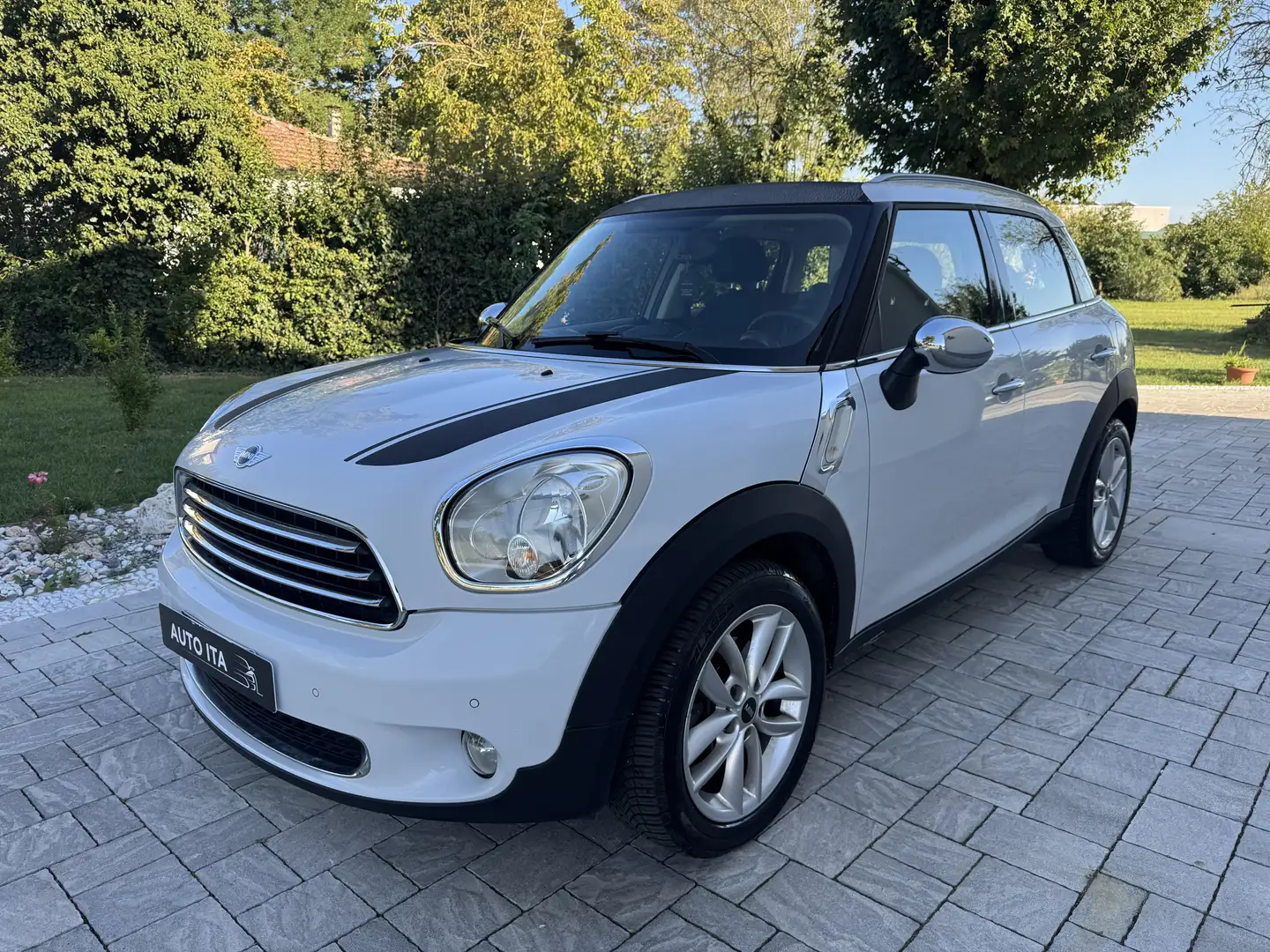 MINI Cooper D Countryman Mini Countryman R60 2.0 auto OK NEOPATENTATI Blanc - 2