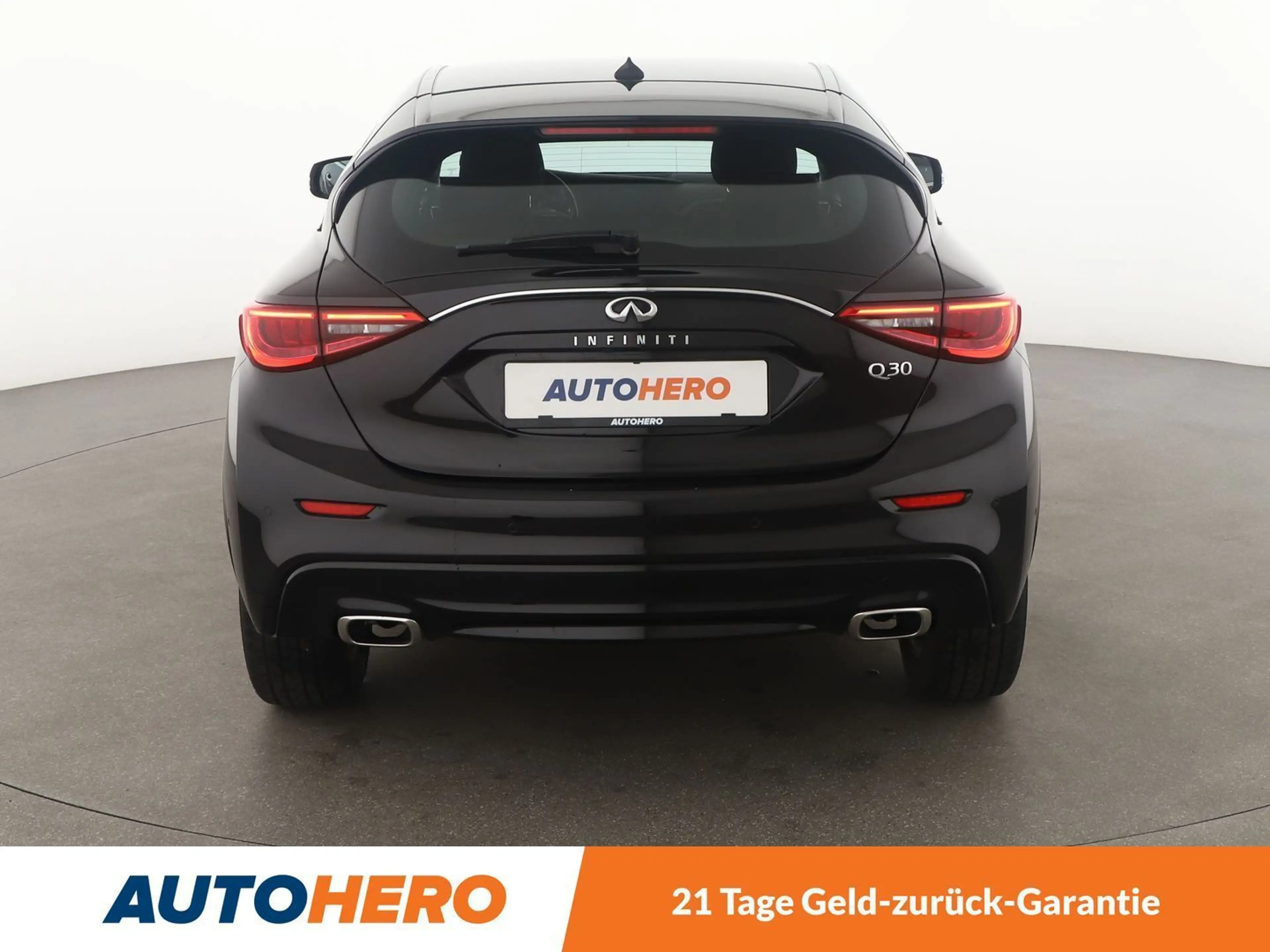 Infiniti Q30 2.2 Diesel Aut.*NAVI*XENON*360*TEMPO* — photo 5