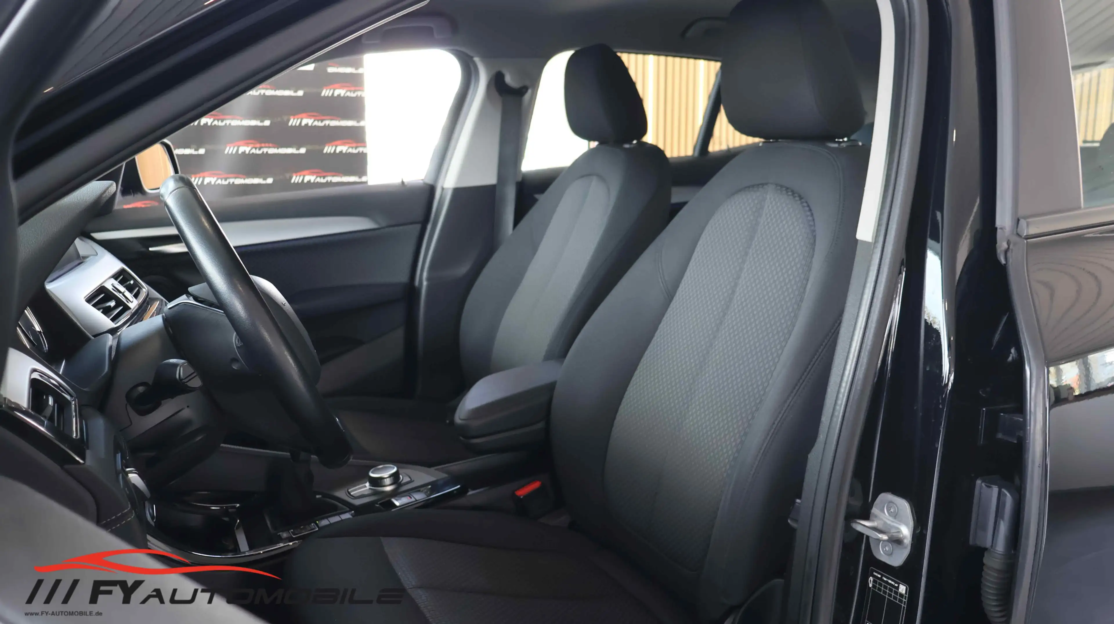 BMW X2 sDrive 18 d LED* Kamera* Garantie Top gepfl.* — photo 13