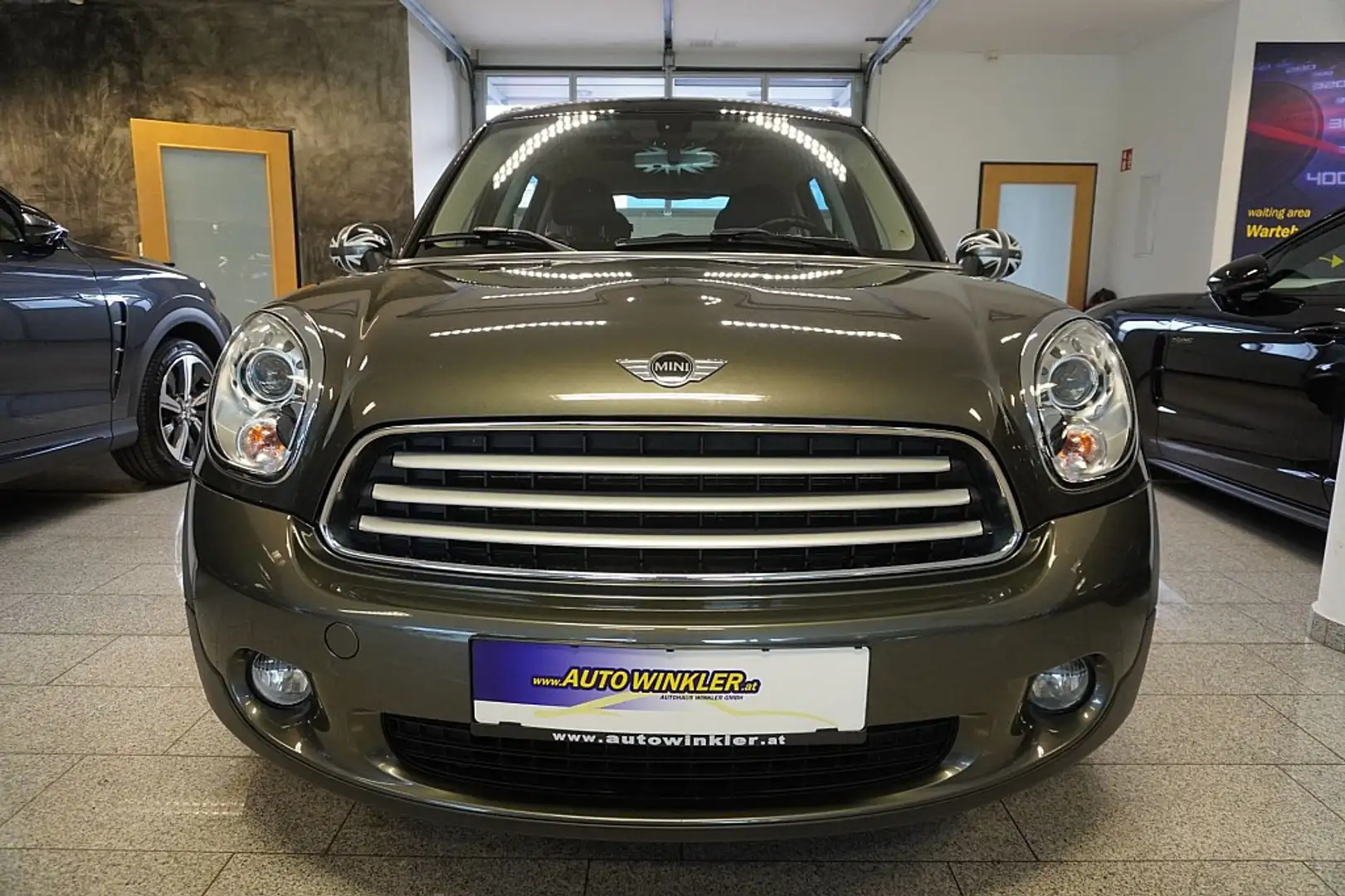 MINI Cooper D Countryman Cooper D All4 Aut. Navi/Panorama/Teilleder Plateado - 2