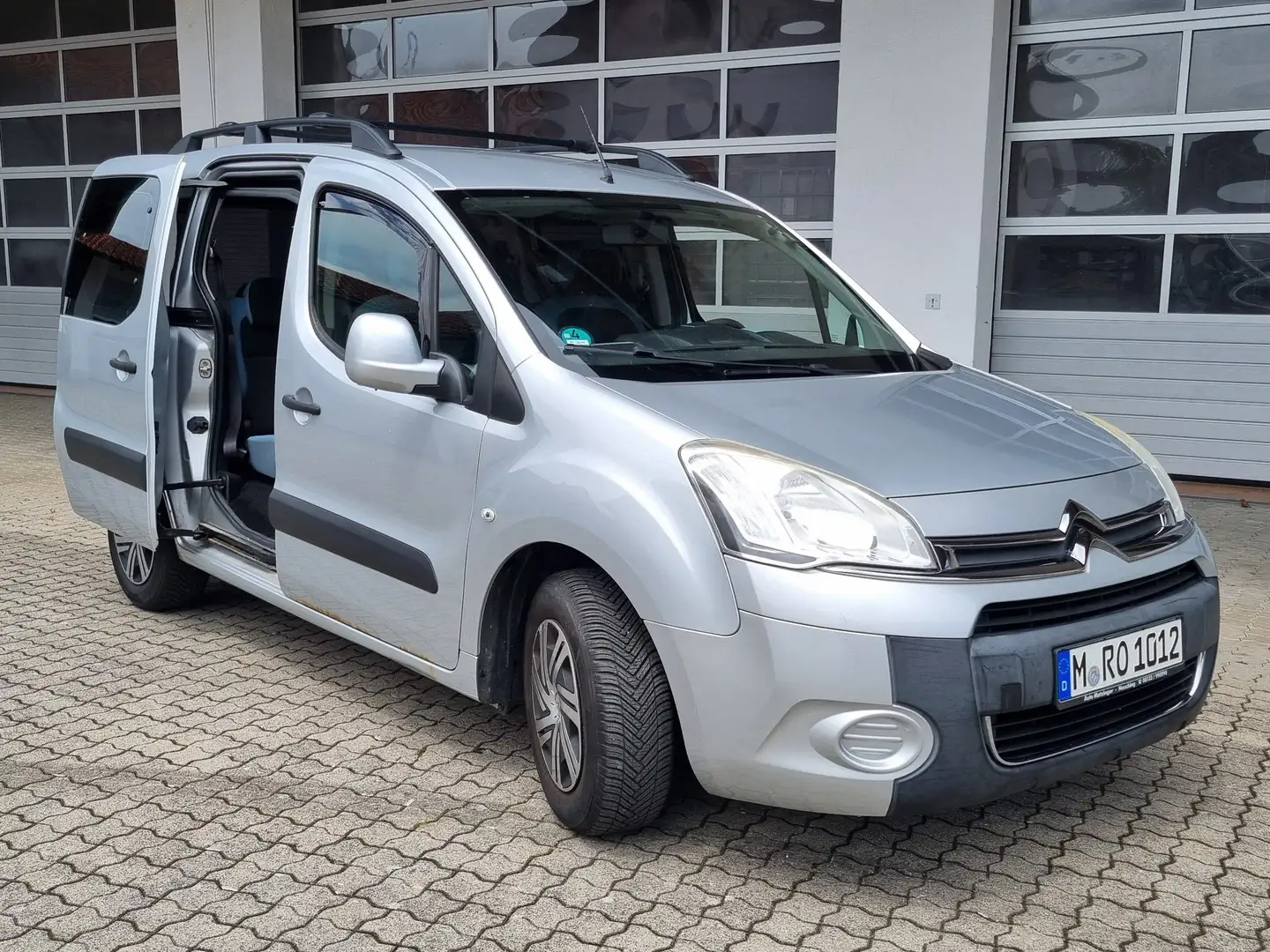 Citroen Berlingo Berlingo Kombi HDI 90 (B9) Ezüst - 2
