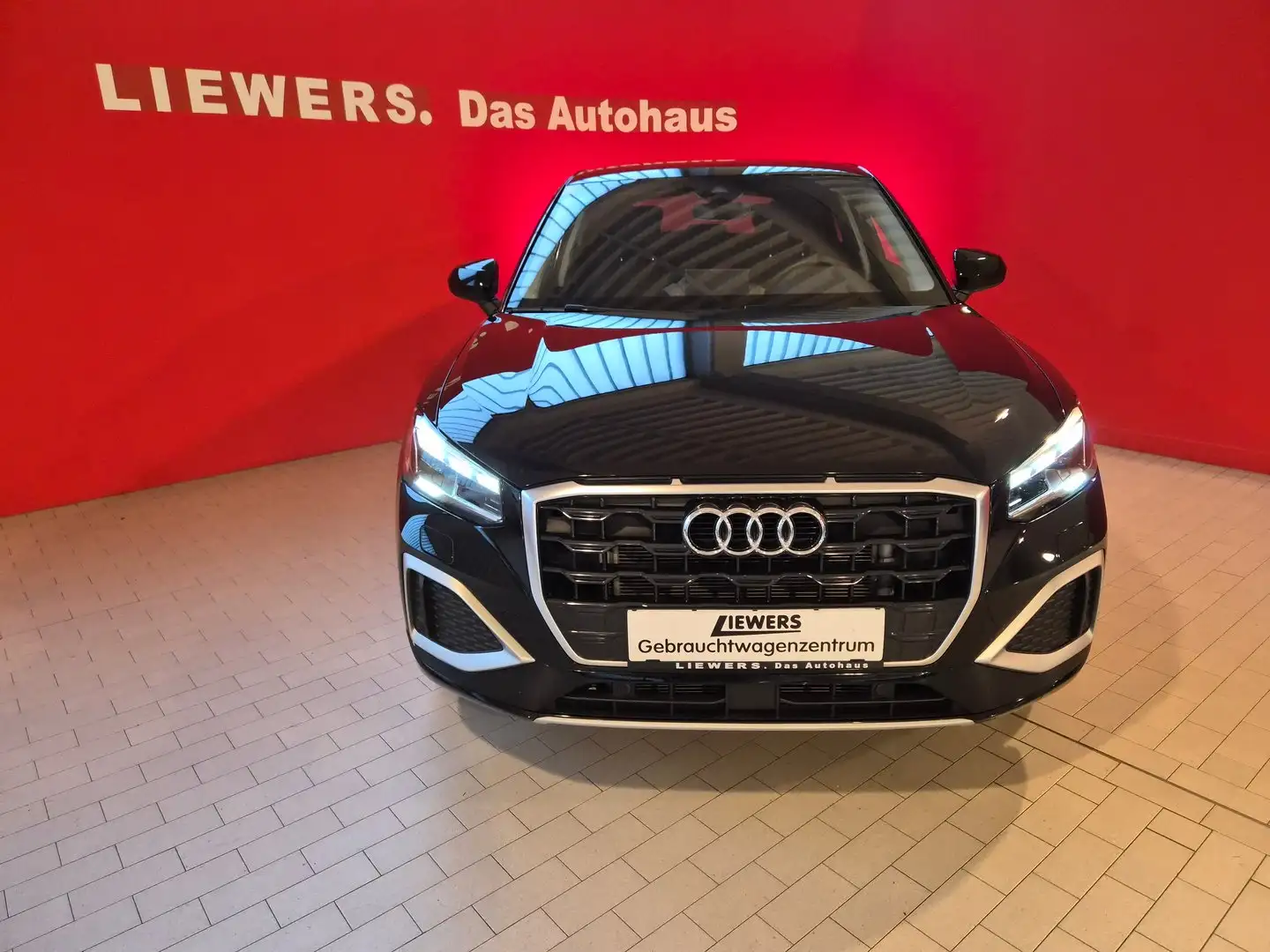 Audi Q2 35 TFSI admired Schwarz - 2