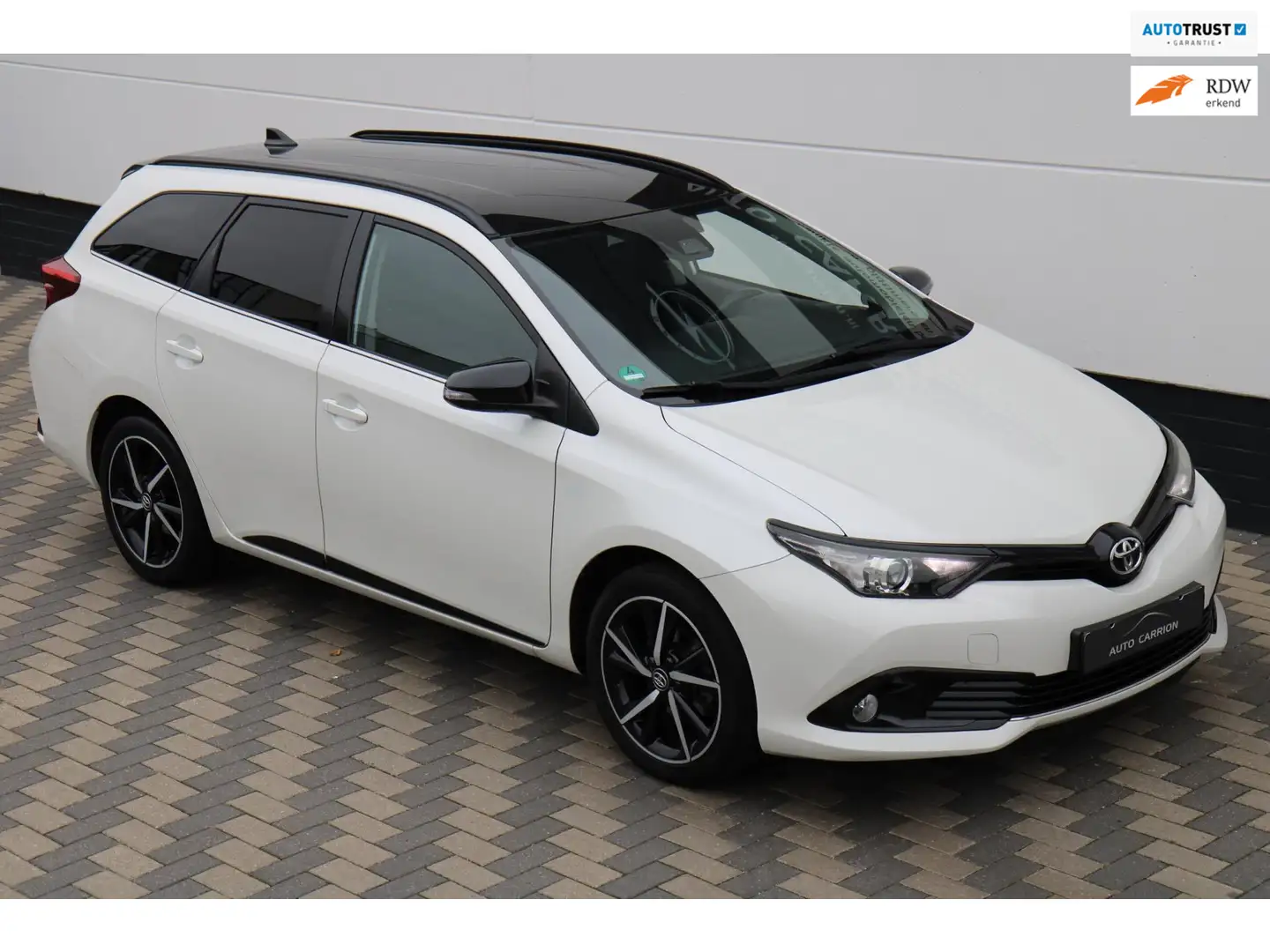 Toyota Auris Touring Sports 1.2T 116PK Navi Camera Cruise !! Blanc - 1
