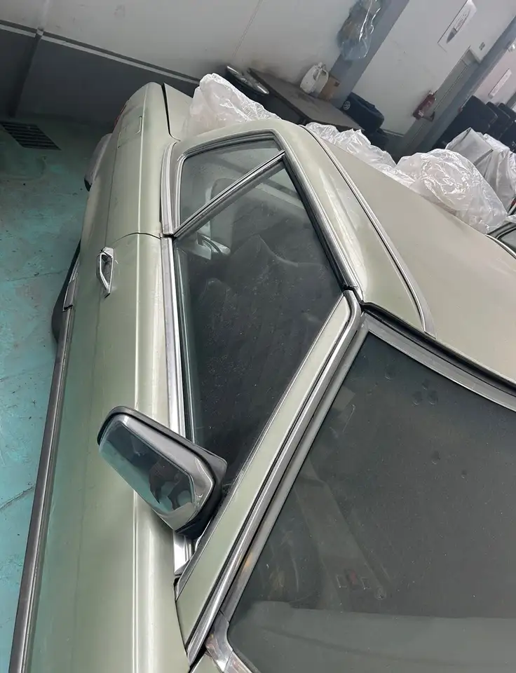 Mercedes-Benz SL 350 R 107, foto 4