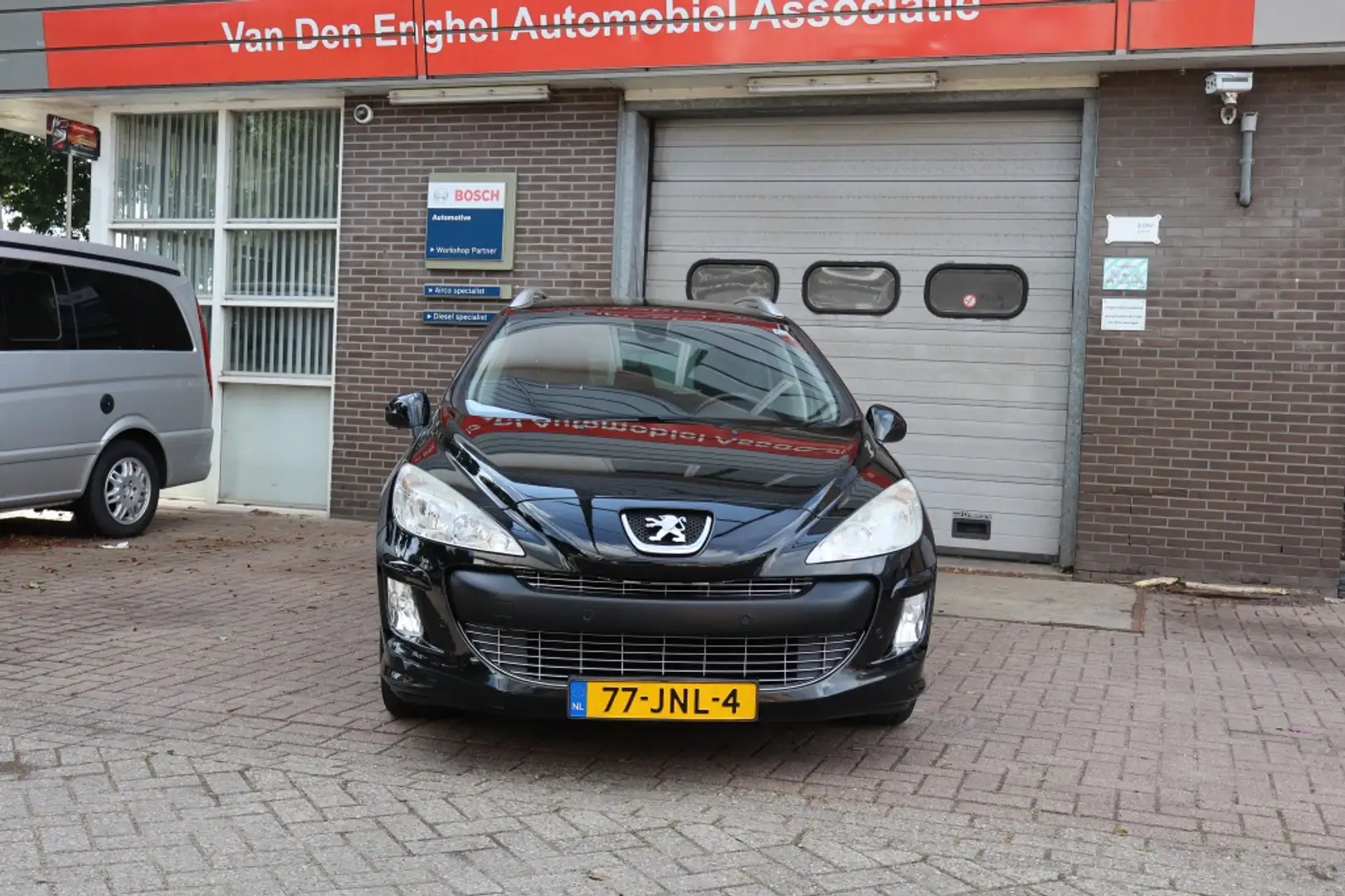 Peugeot 308 SW 1.6 VTi XS Zwart - 2