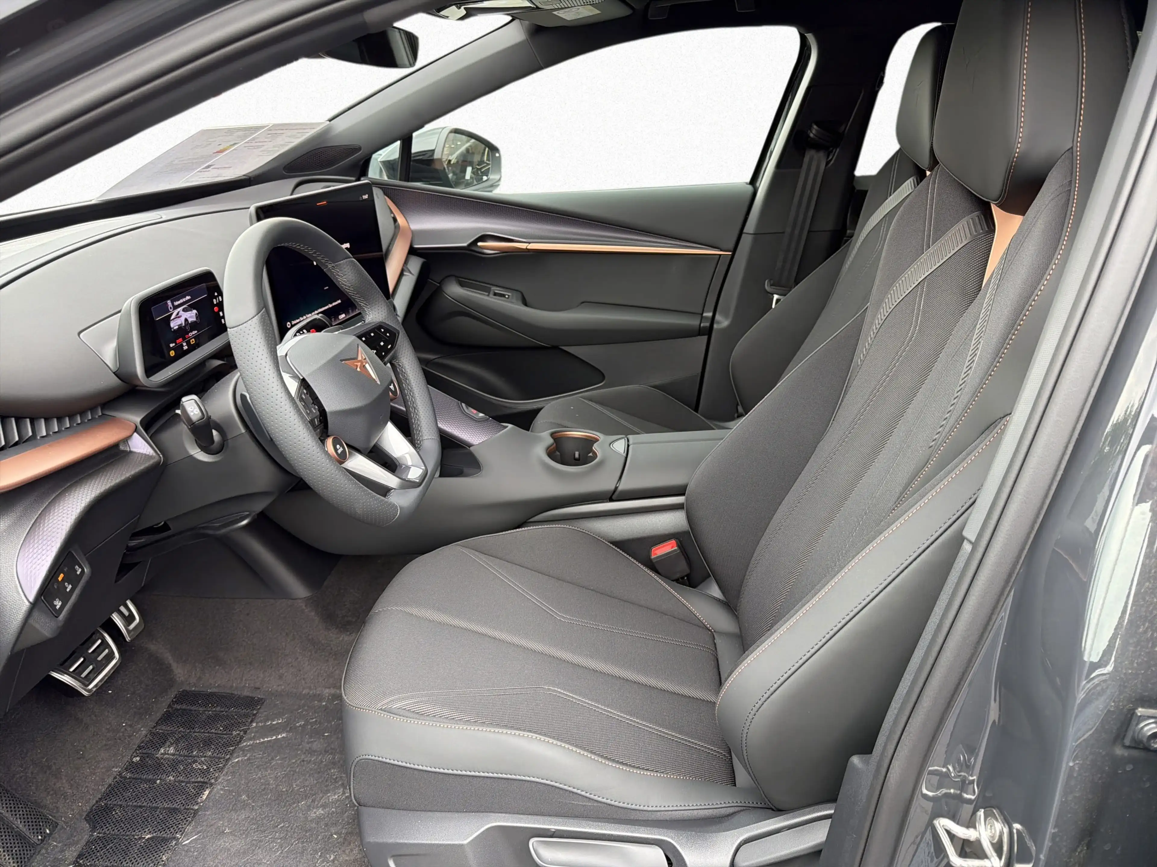 CUPRA Tavascan 210 kW Endurance AHK WÄRMEPUMPE GJR DRI — photo 7
