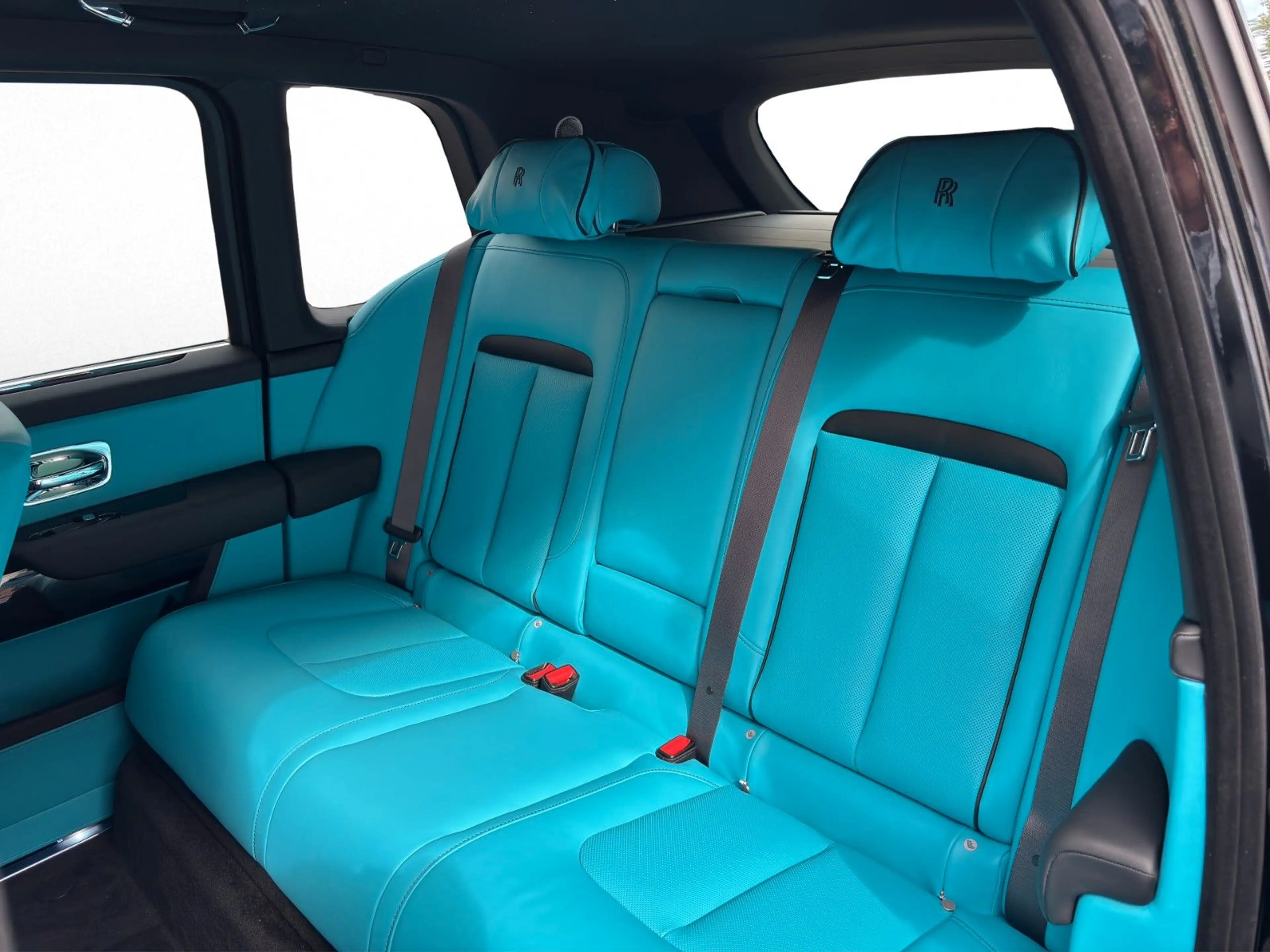 Rolls-Royce Cullinan - — photo 14