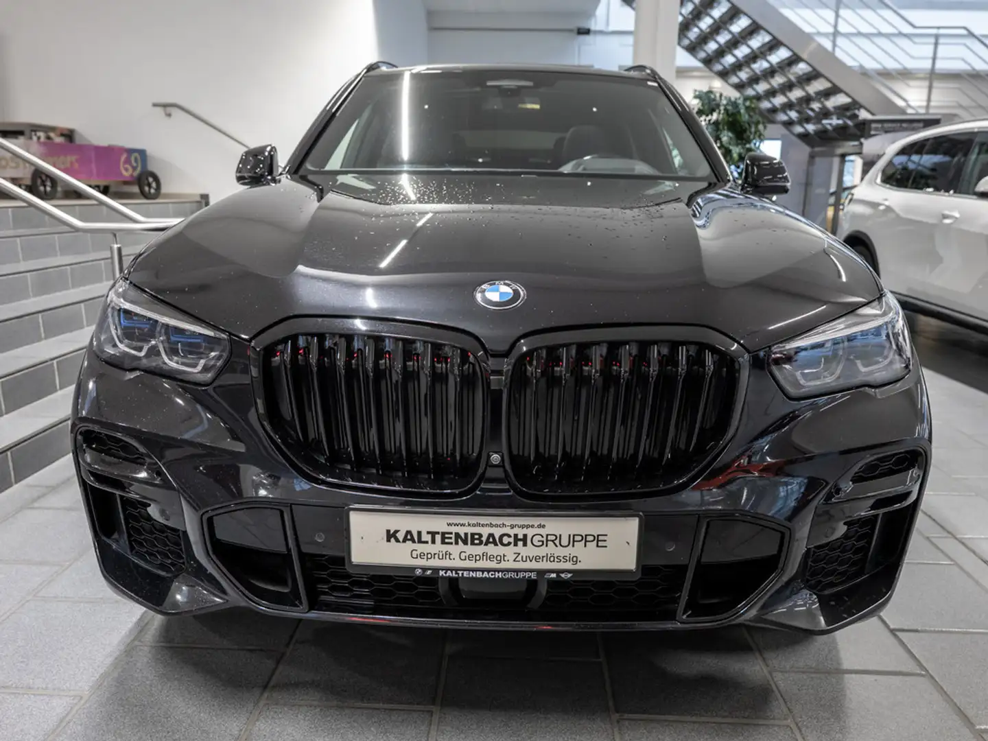 BMW X5 xDrive 30d M-Sport PANO HUD 360° LASER LED Noir - 2