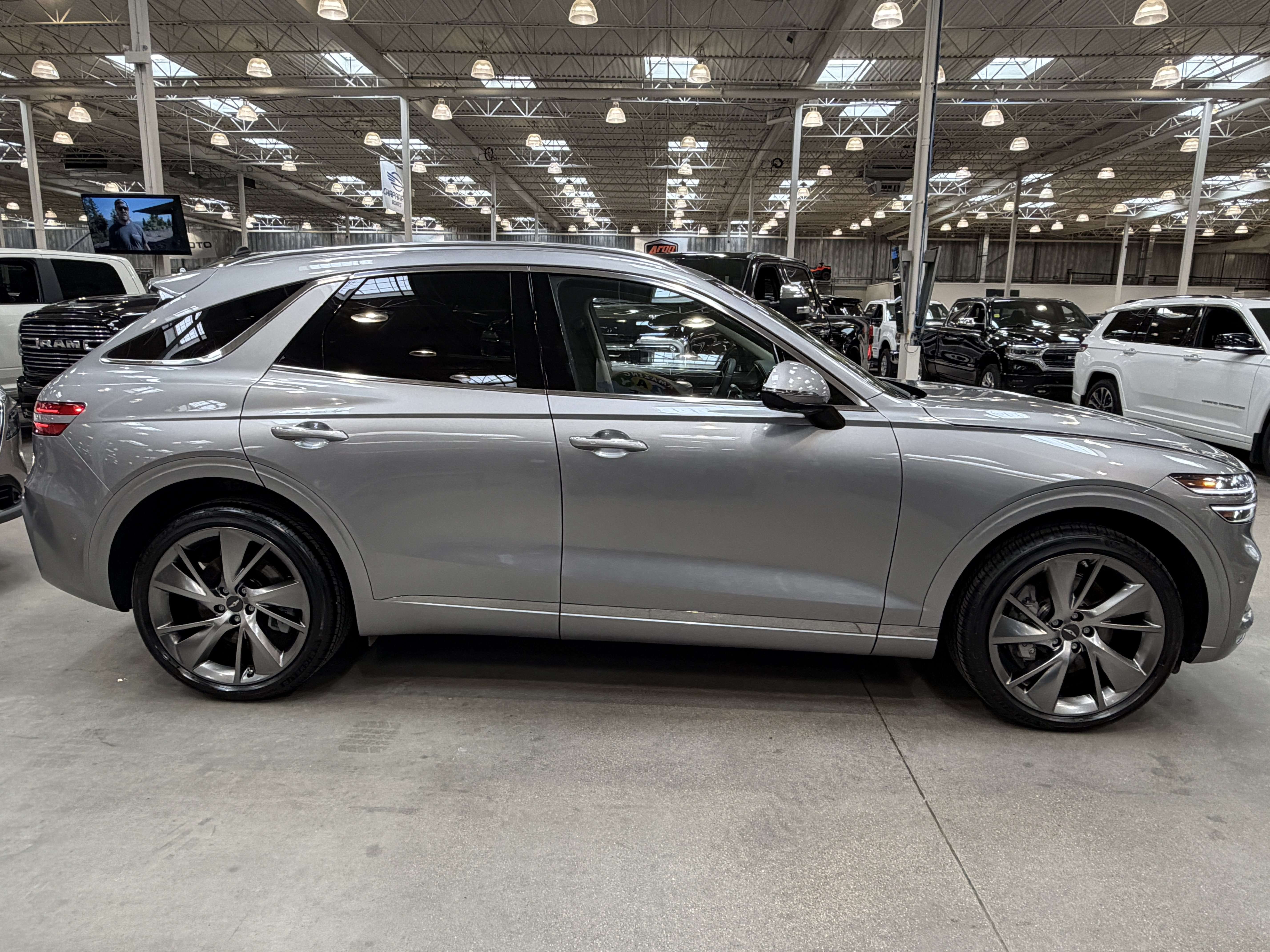 2025 Genesis GV70