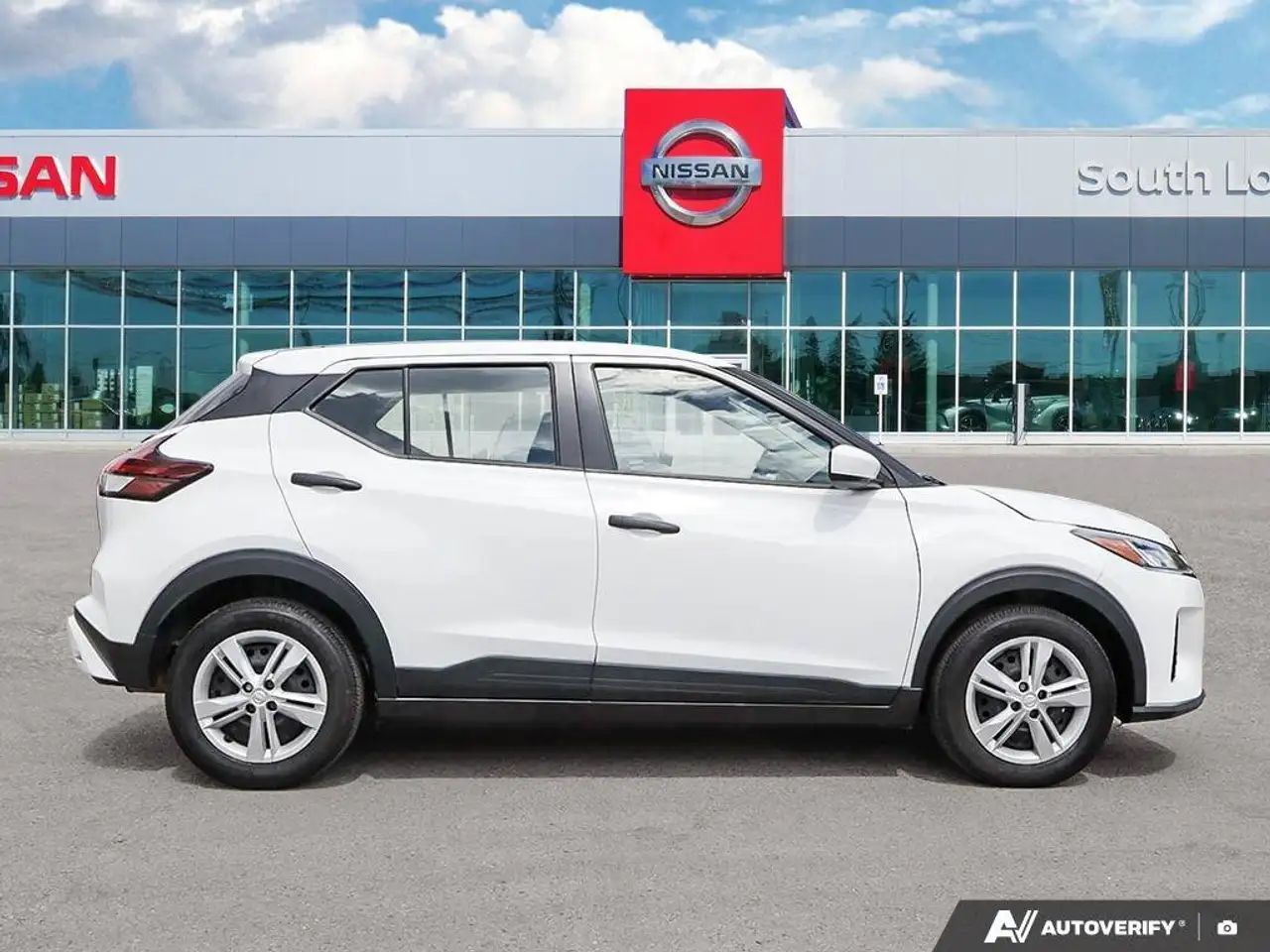 Nissan Kicks photo Nissan Kicks