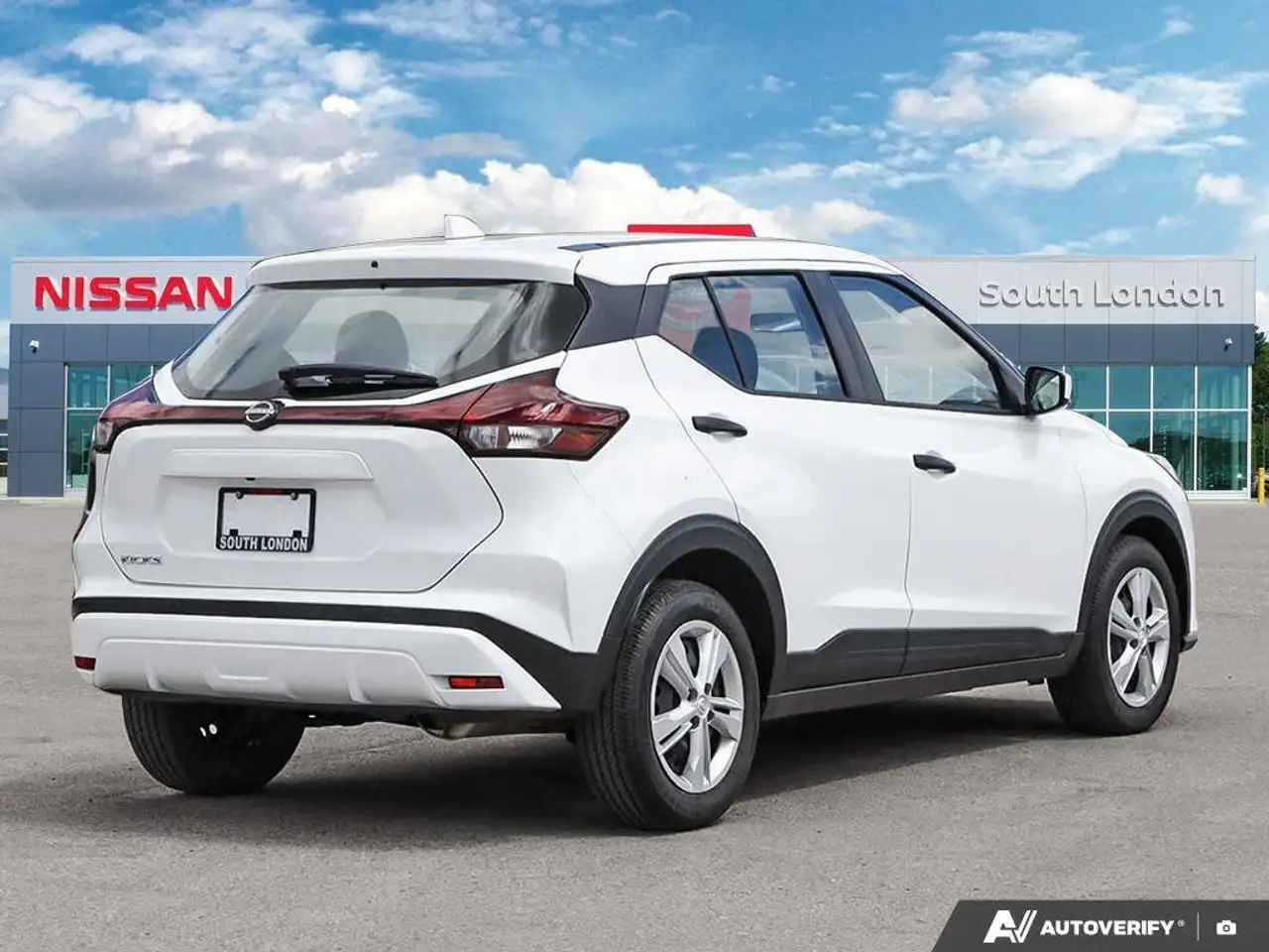 Nissan Kicks photo Nissan Kicks