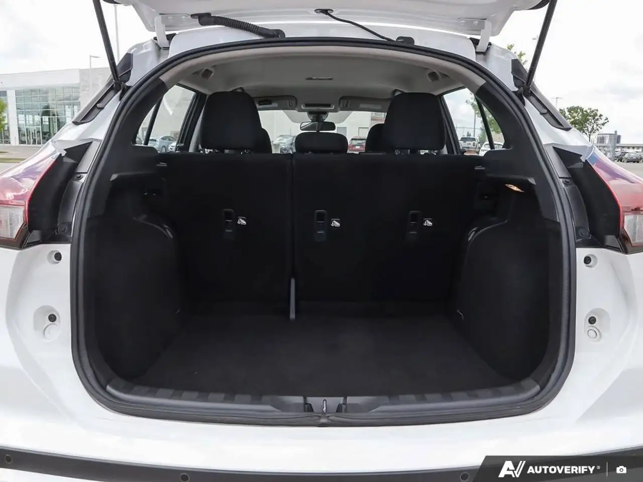 Nissan Kicks photo Nissan Kicks