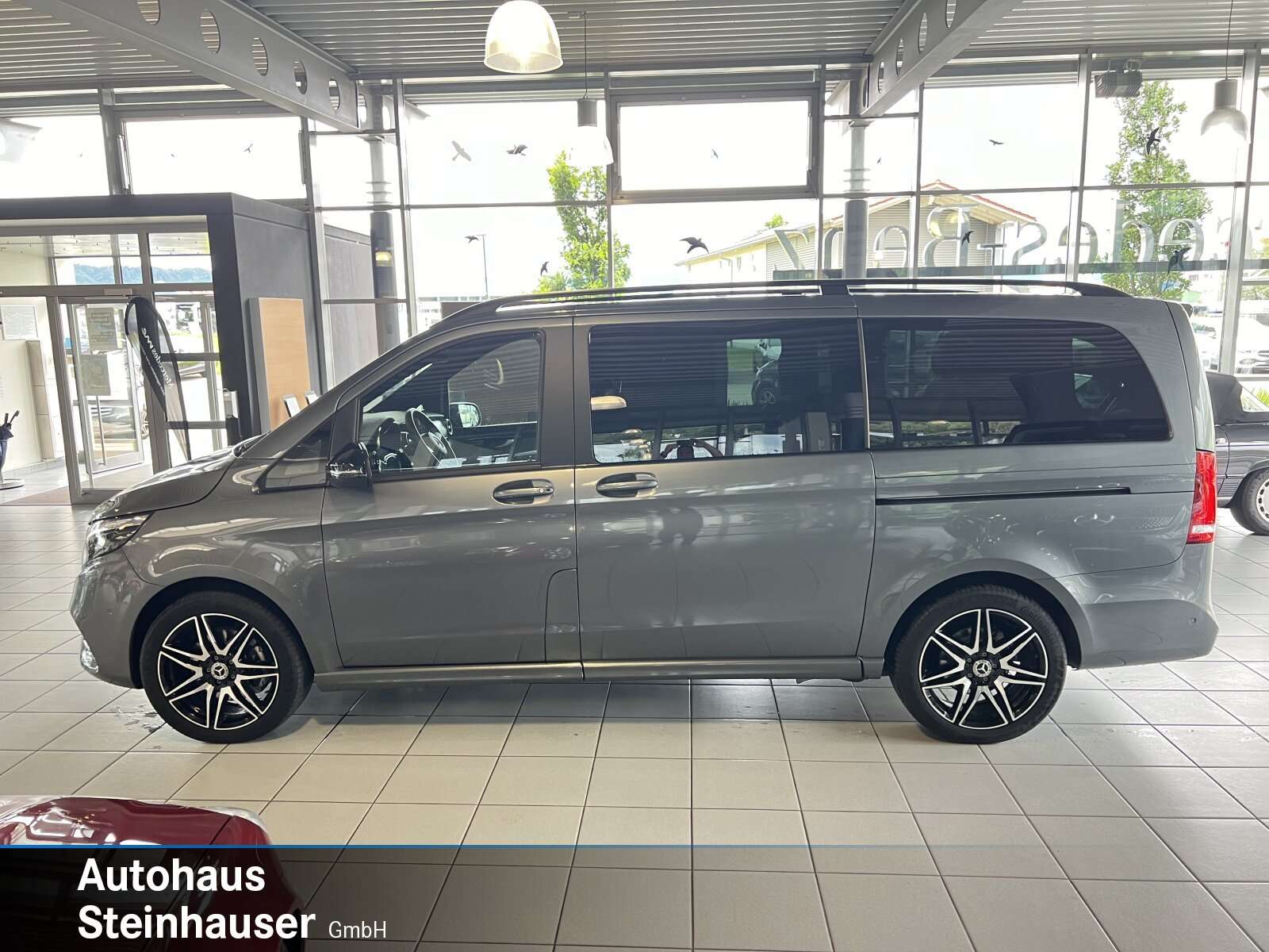 Mercedes-Benz V 220
