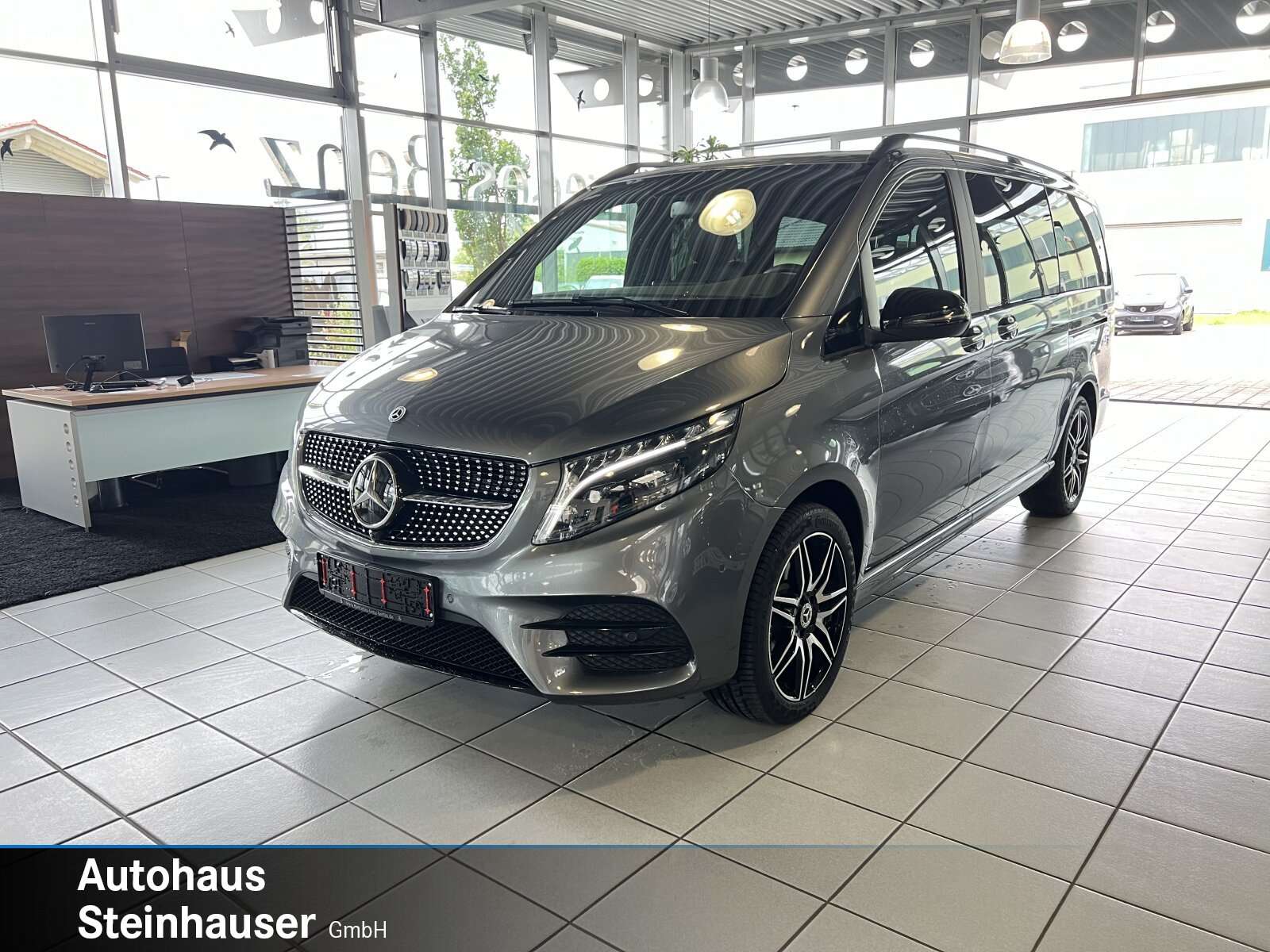 Mercedes-Benz V 220