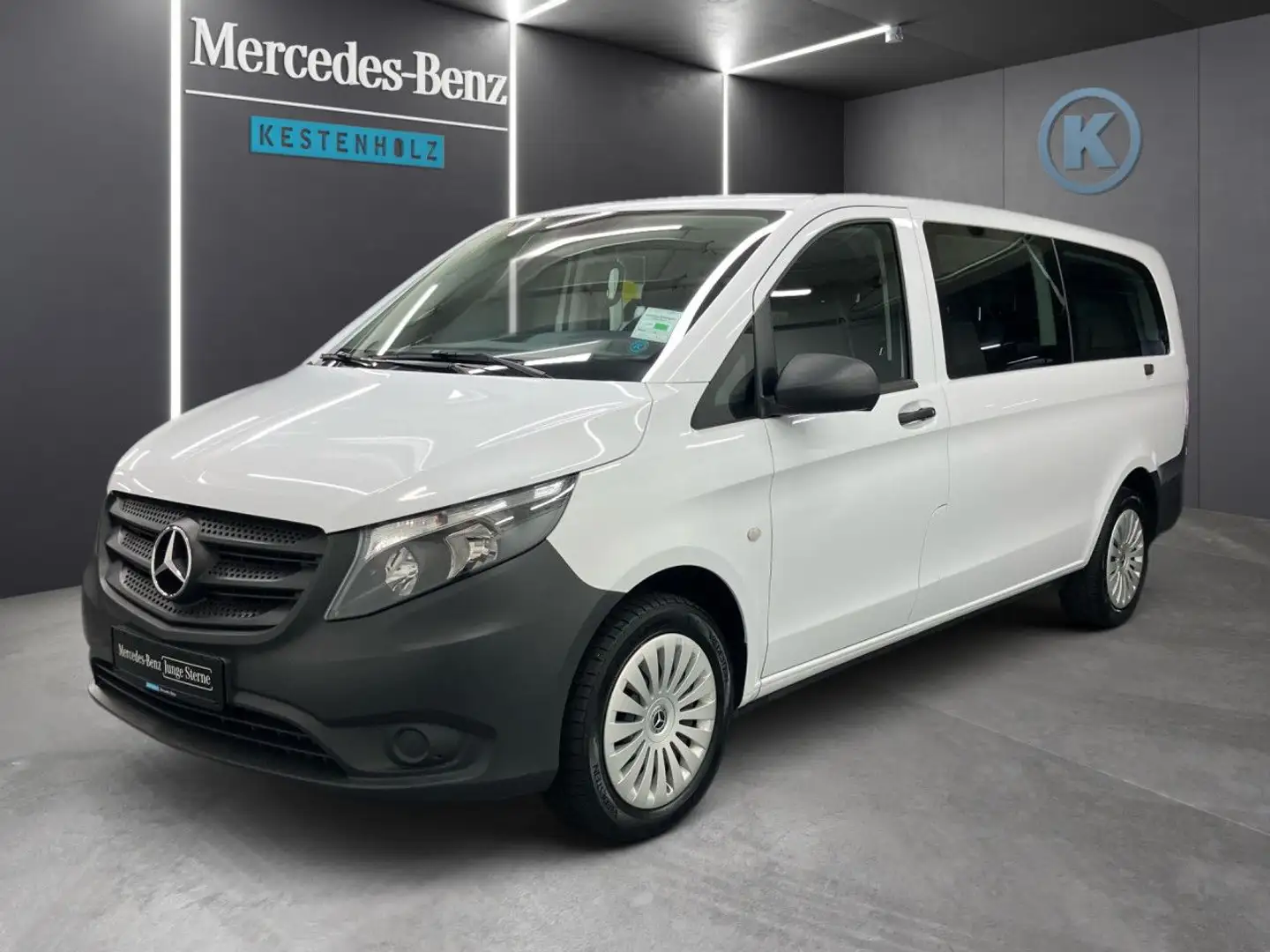 Mercedes-Benz Vito 114 CDI Tourer PRO Extralang Weiß - 2