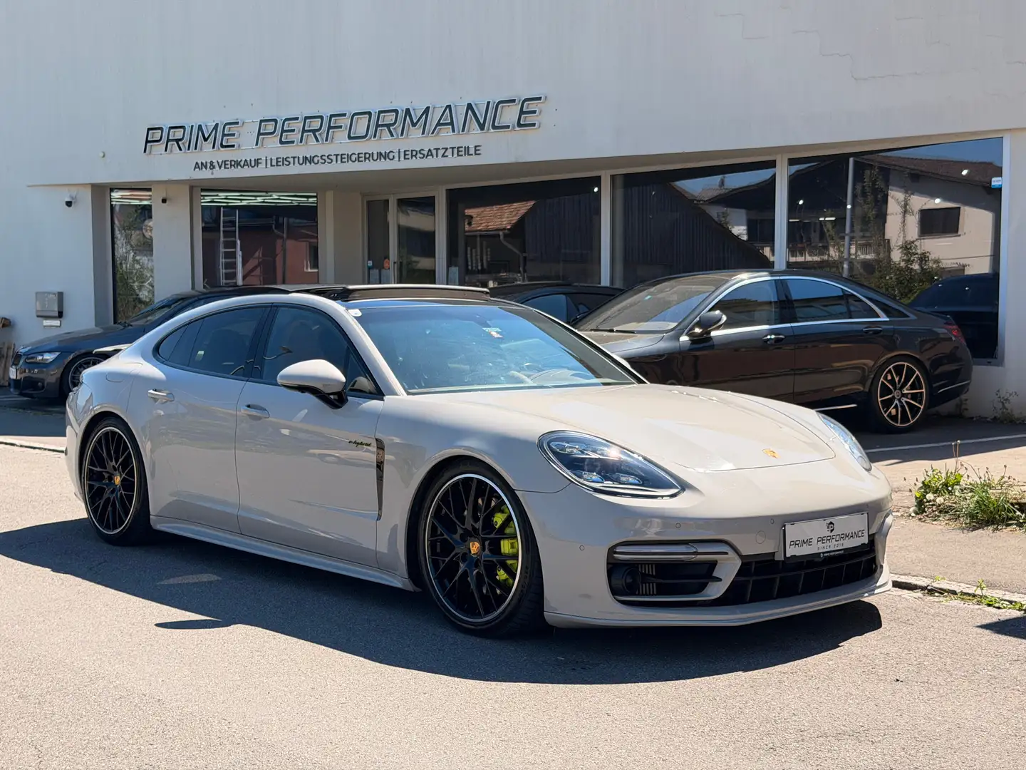Porsche Panamera 4 E-Hybrid Platinum Edition, Sportdesign, Voll ! Grau - 1