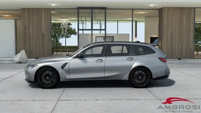 BMW M3 view 3