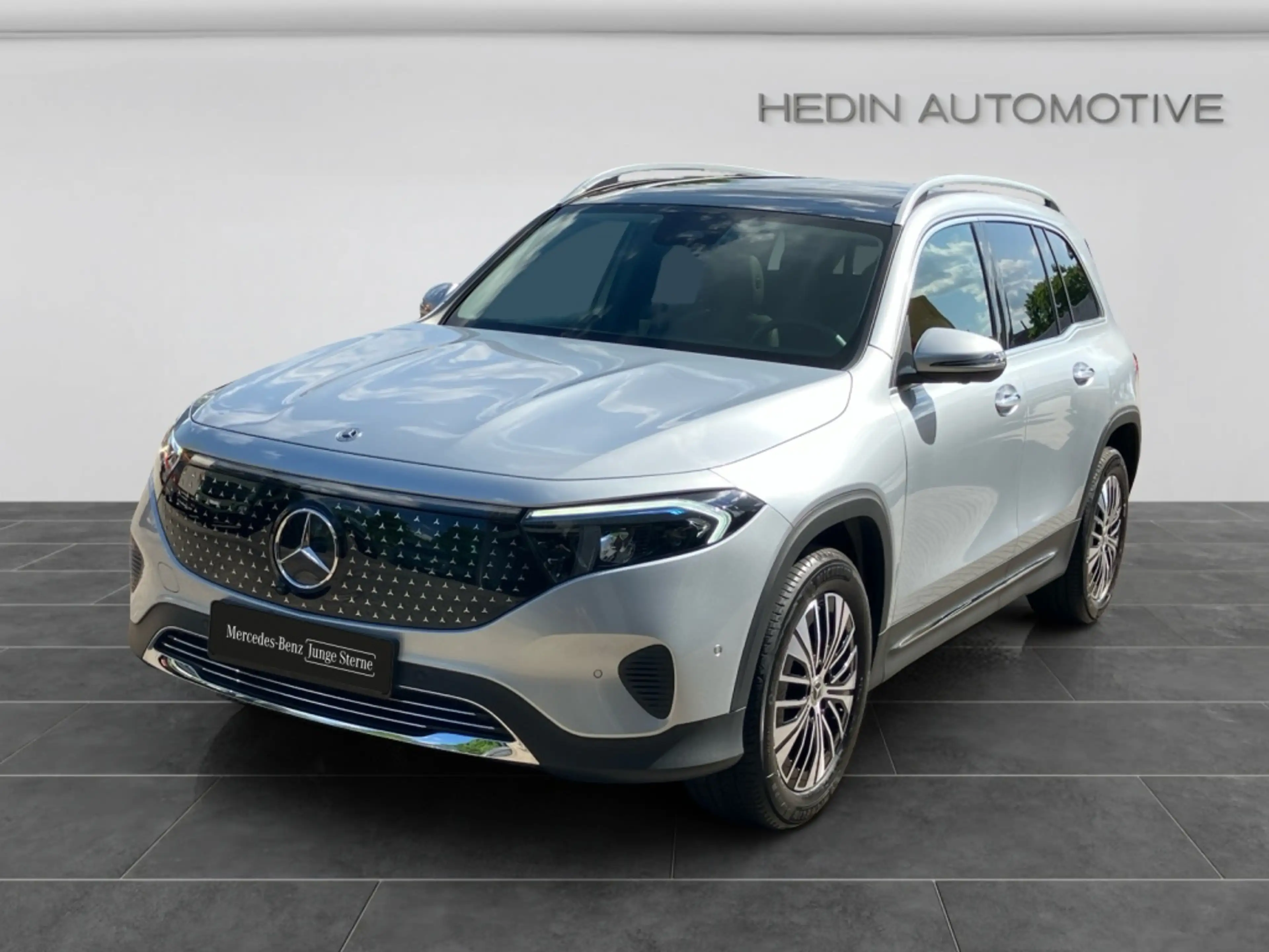 Mercedes-Benz EQB 250 + PANO|KEYL|360°|TOTW|CarPlay|SPIEGEL-P.| — photo 2