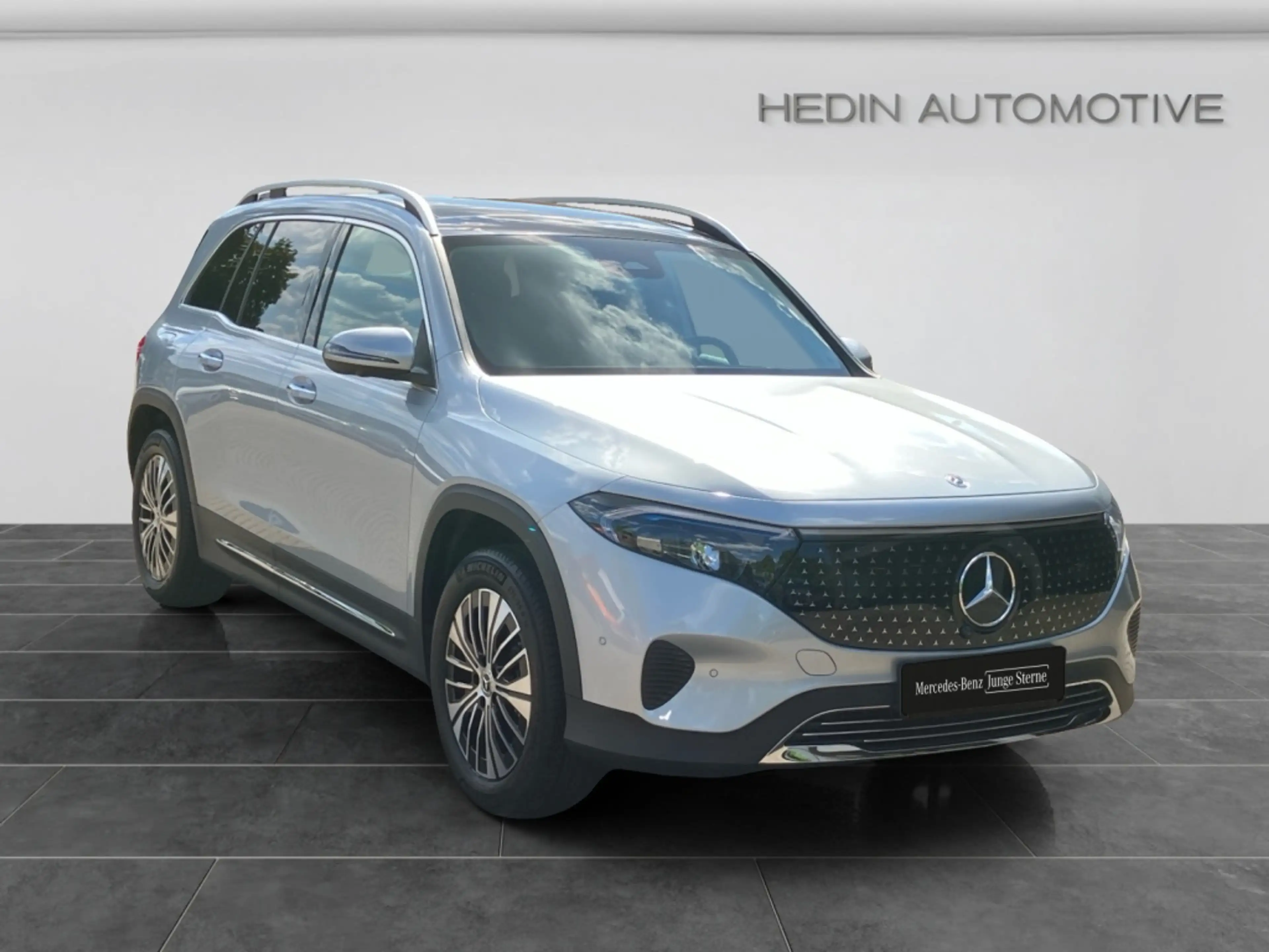 Mercedes-Benz EQB 250 + PANO|KEYL|360°|TOTW|CarPlay|SPIEGEL-P.| — photo 8