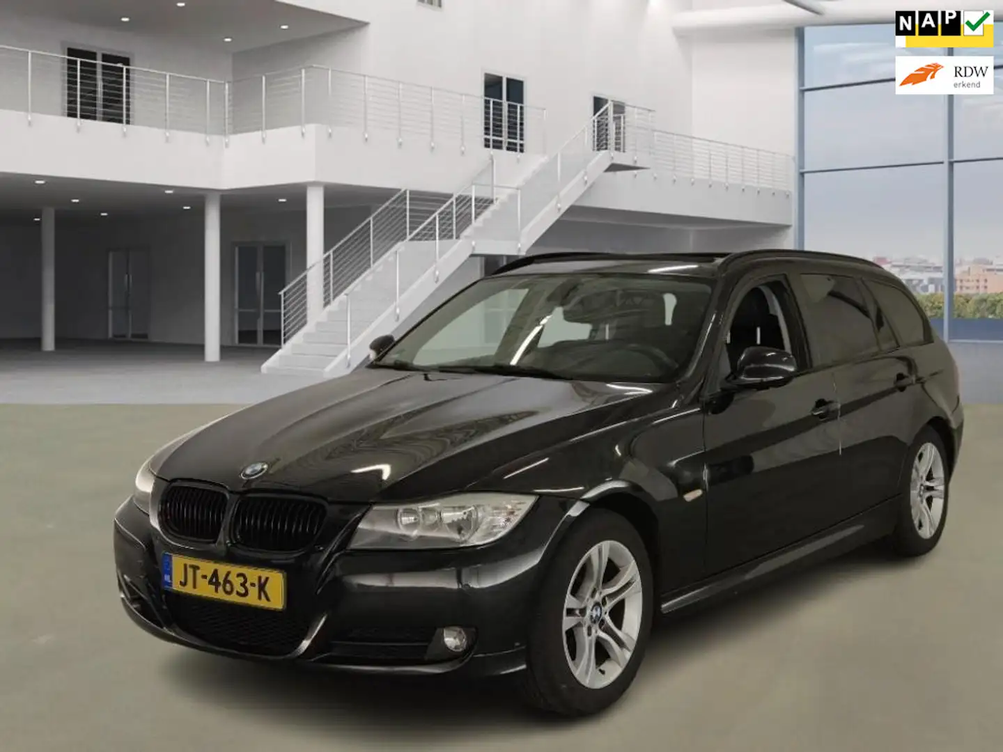 BMW 320 3-serie Touring 320i High Executive/bj2010/pano/au Zwart - 1