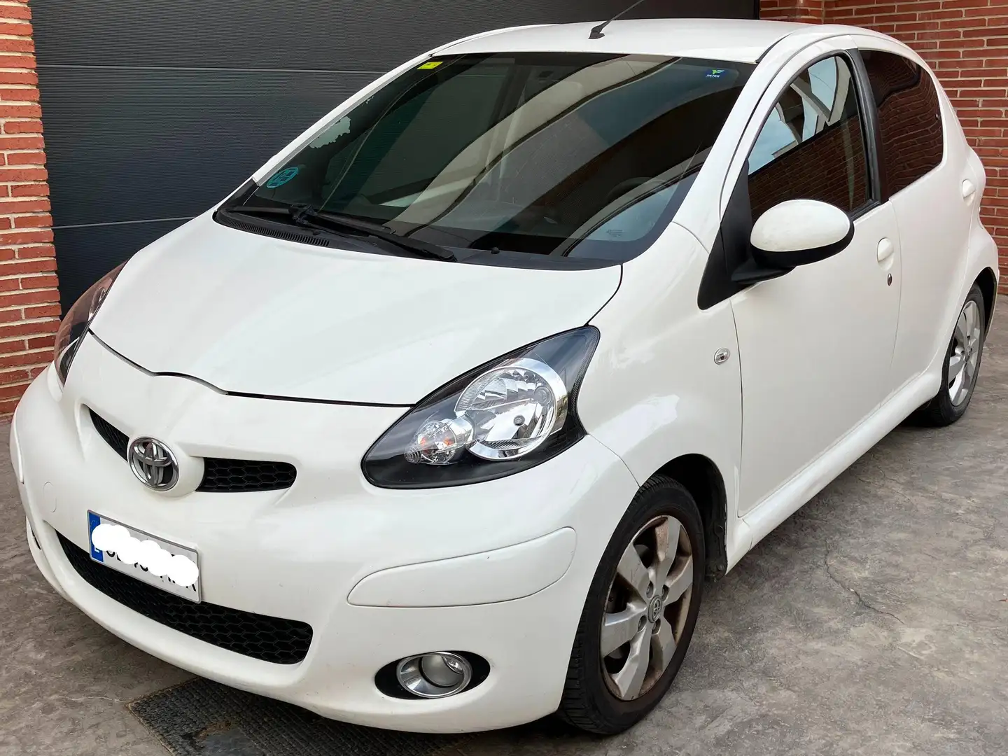 Toyota Aygo 1.0 VVT-i Connect Blanco - 1