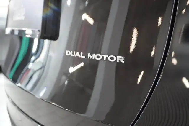 Tesla Model Y view 10