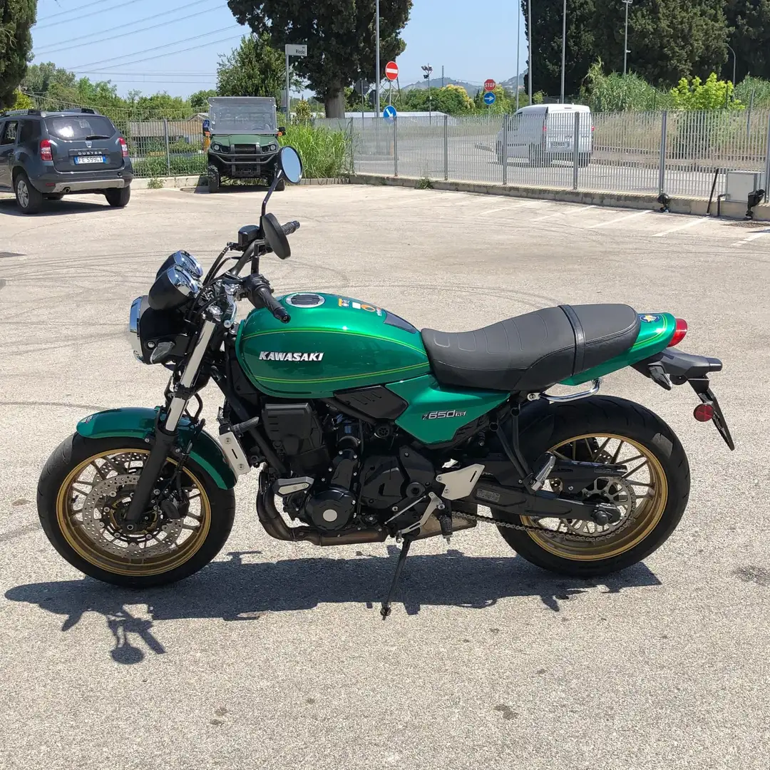 Kawasaki Z 650 RS - 2