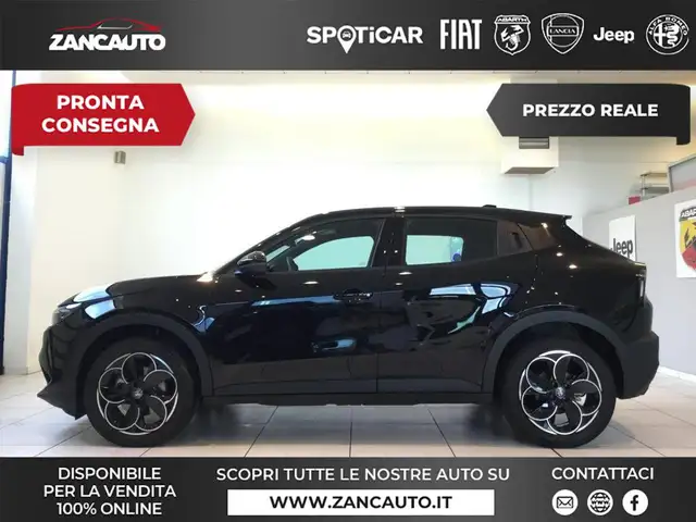 Alfa Romeo Junior BEV 156CV/115kW elettrica + PACK TECHNO