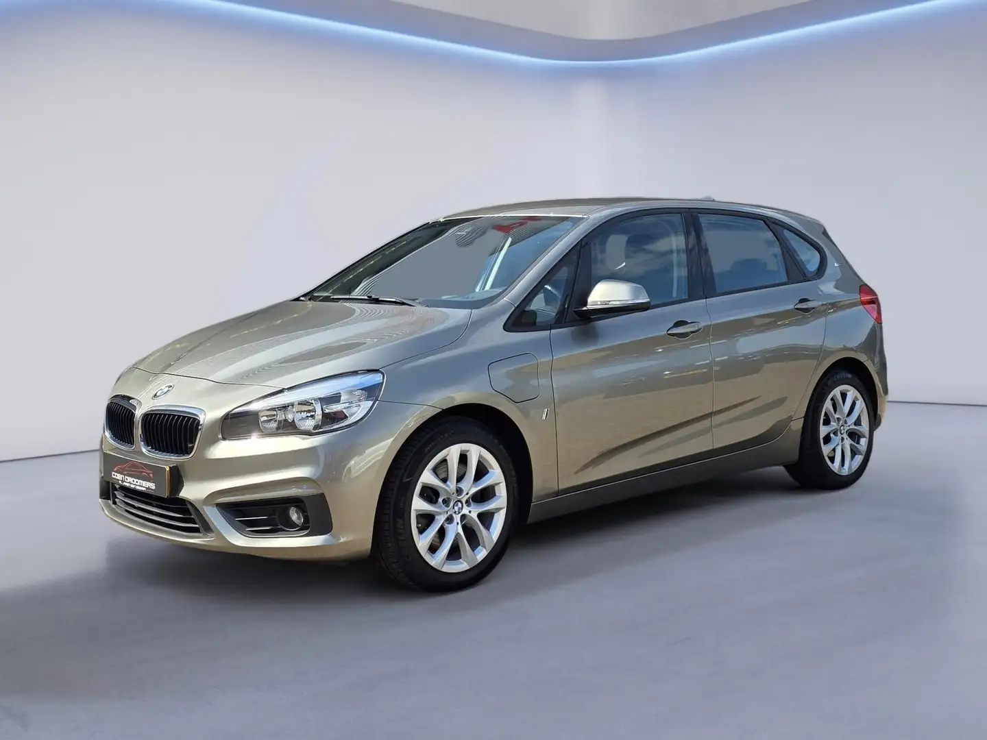 BMW 225 2-serie Active Tourer 225xe iPerformance /Apple Ca Grijs - 1