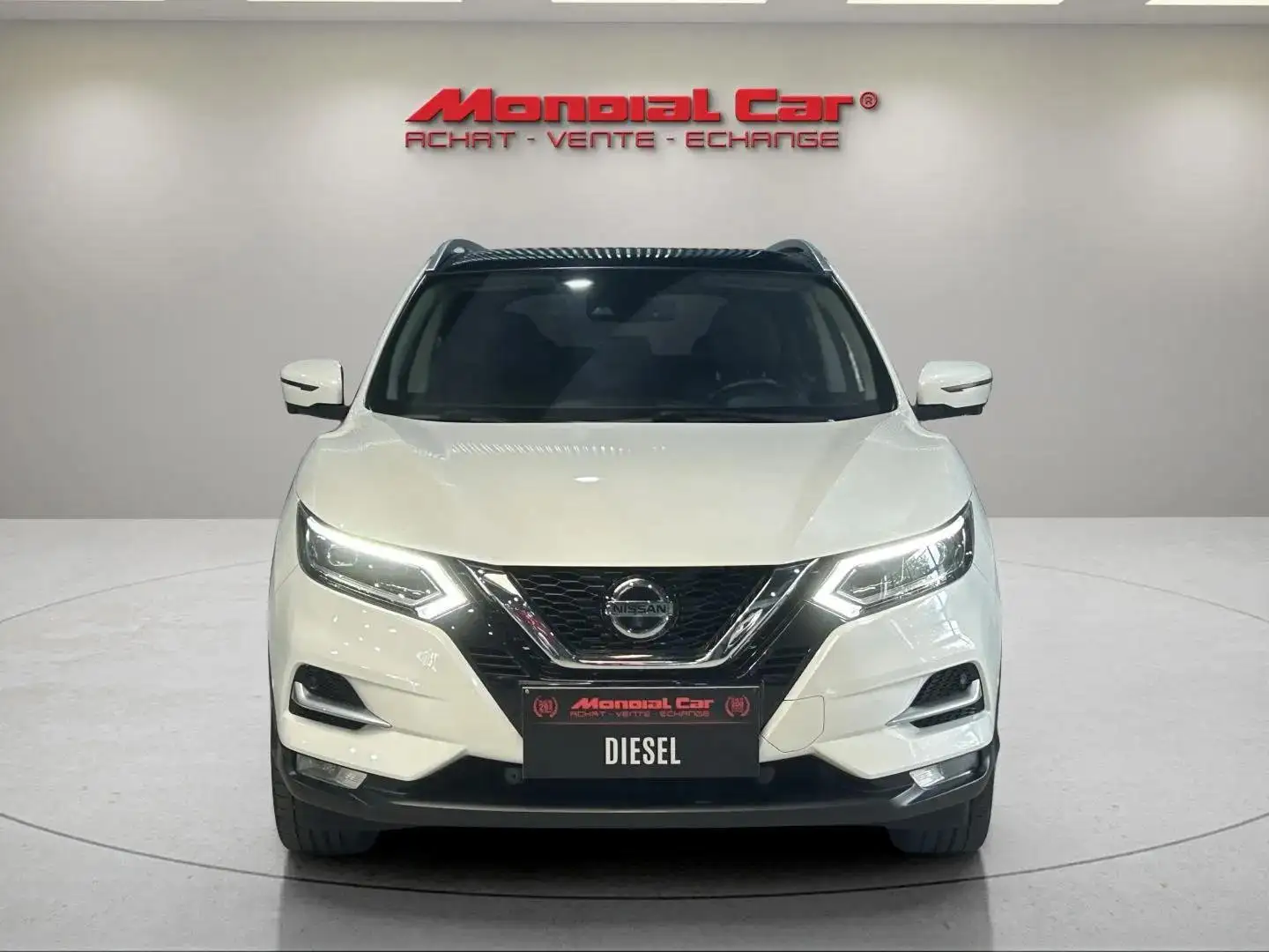Nissan Qashqai Qashqai 1.5 dCi tekna *GPS * Bluetooth * Cruise * Blanc - 2