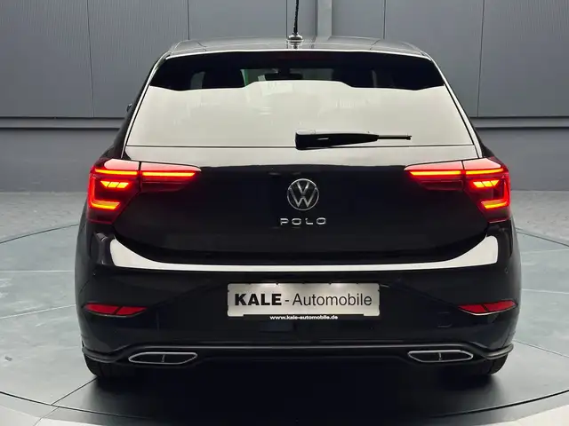 Volkswagen Polo view 4