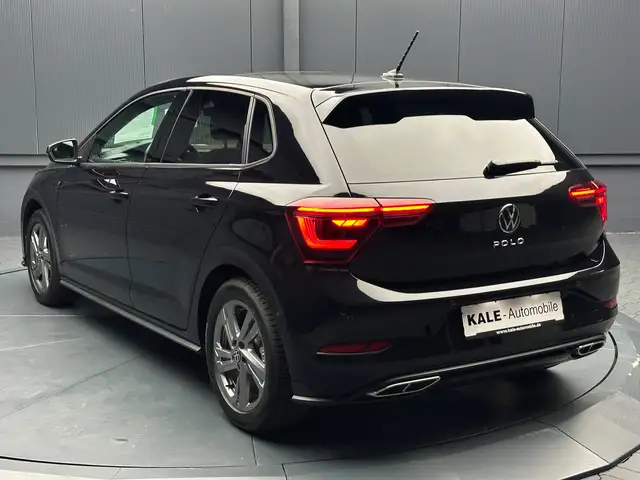 Volkswagen Polo view 3